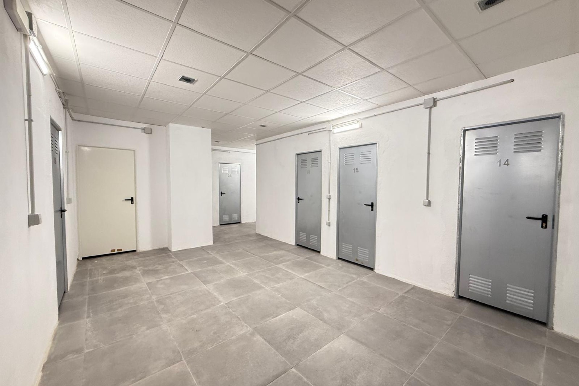 Resale - Storage Room -
Torrevieja - Playa del Cura
