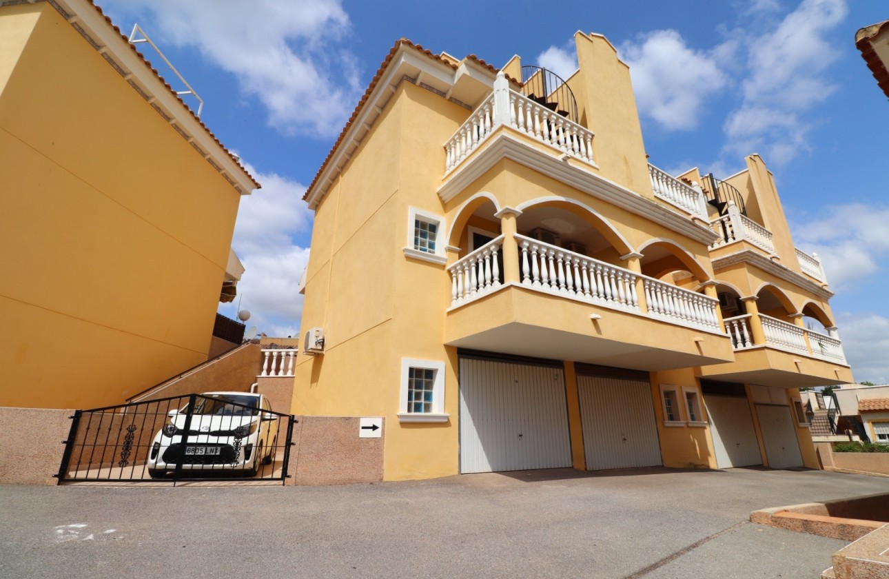 Resale - Townhouse -
Algorfa - Montemar