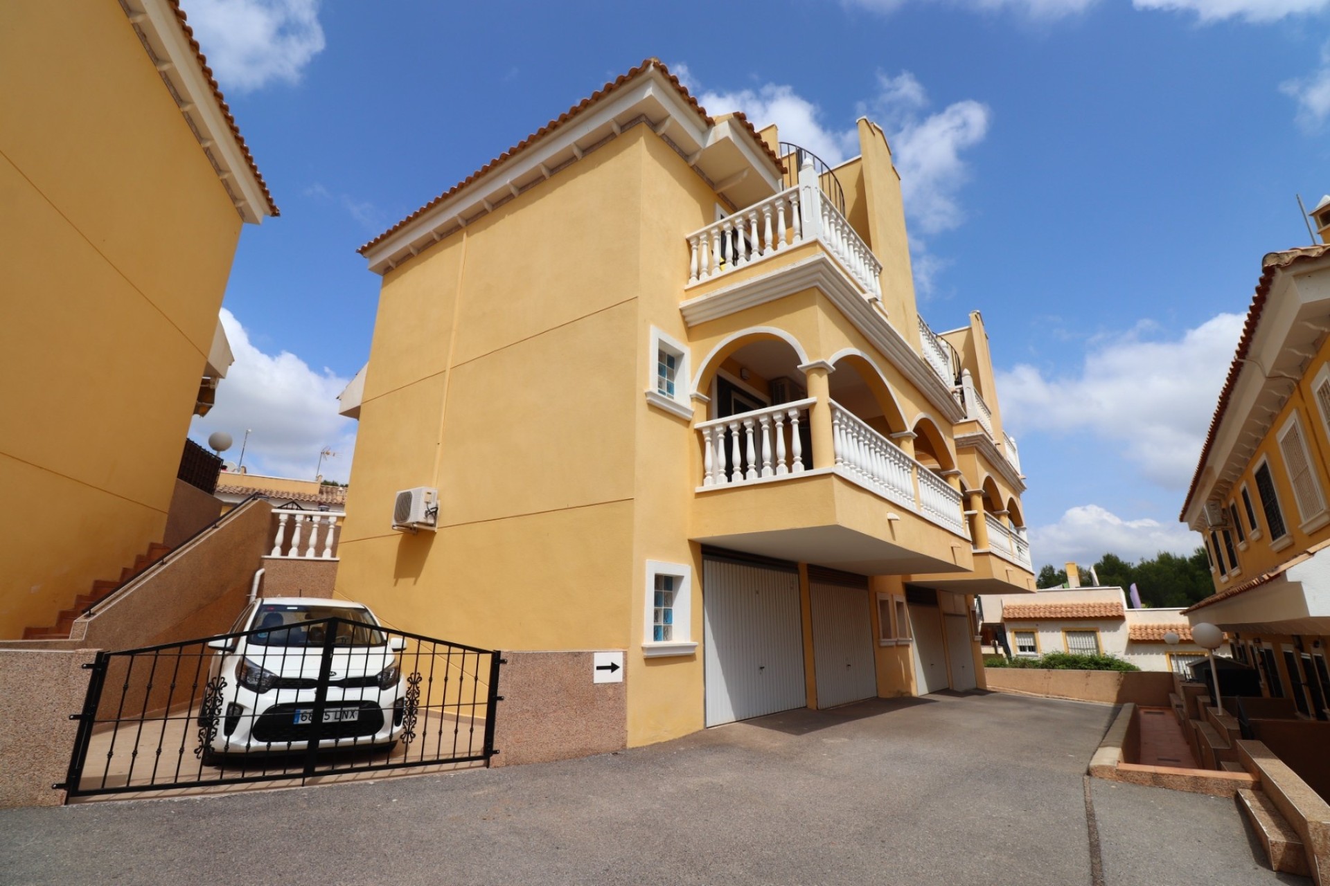 Resale - Townhouse -
Algorfa - Montemar