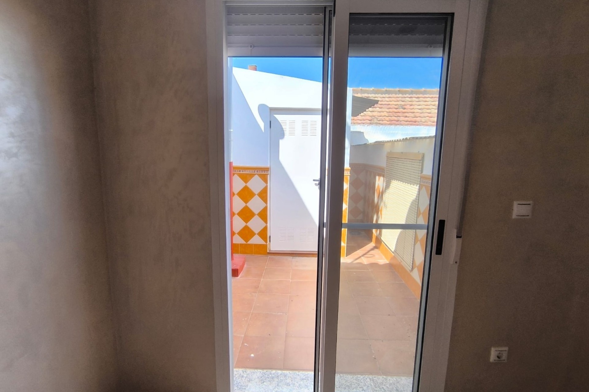 Resale - Townhouse -
Algueña - Inland