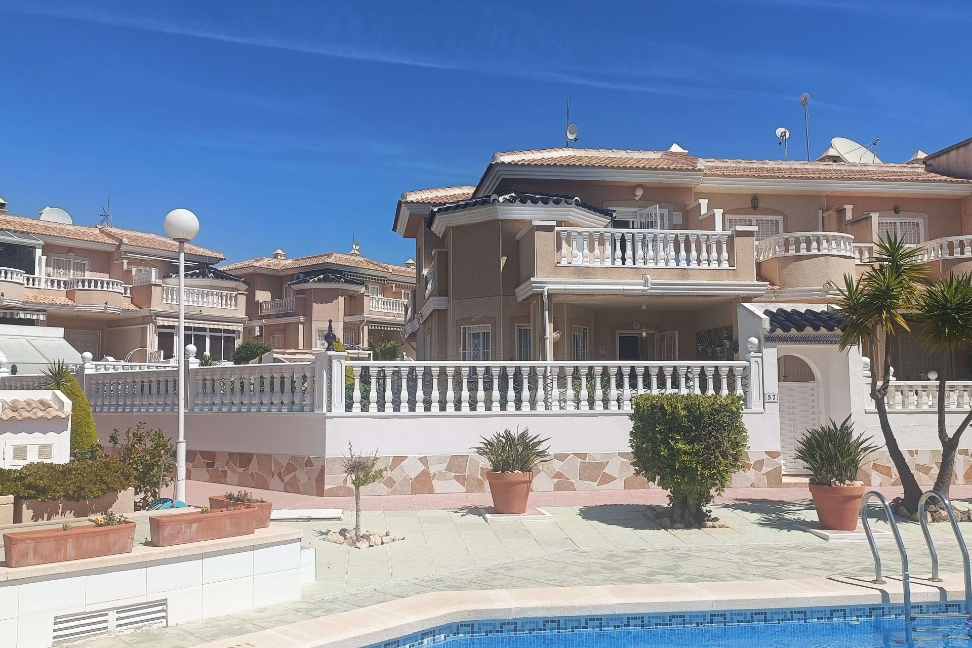 Resale - Townhouse -
Ciudad Quesada - DoÃ±a Pepa - Doña Pepa