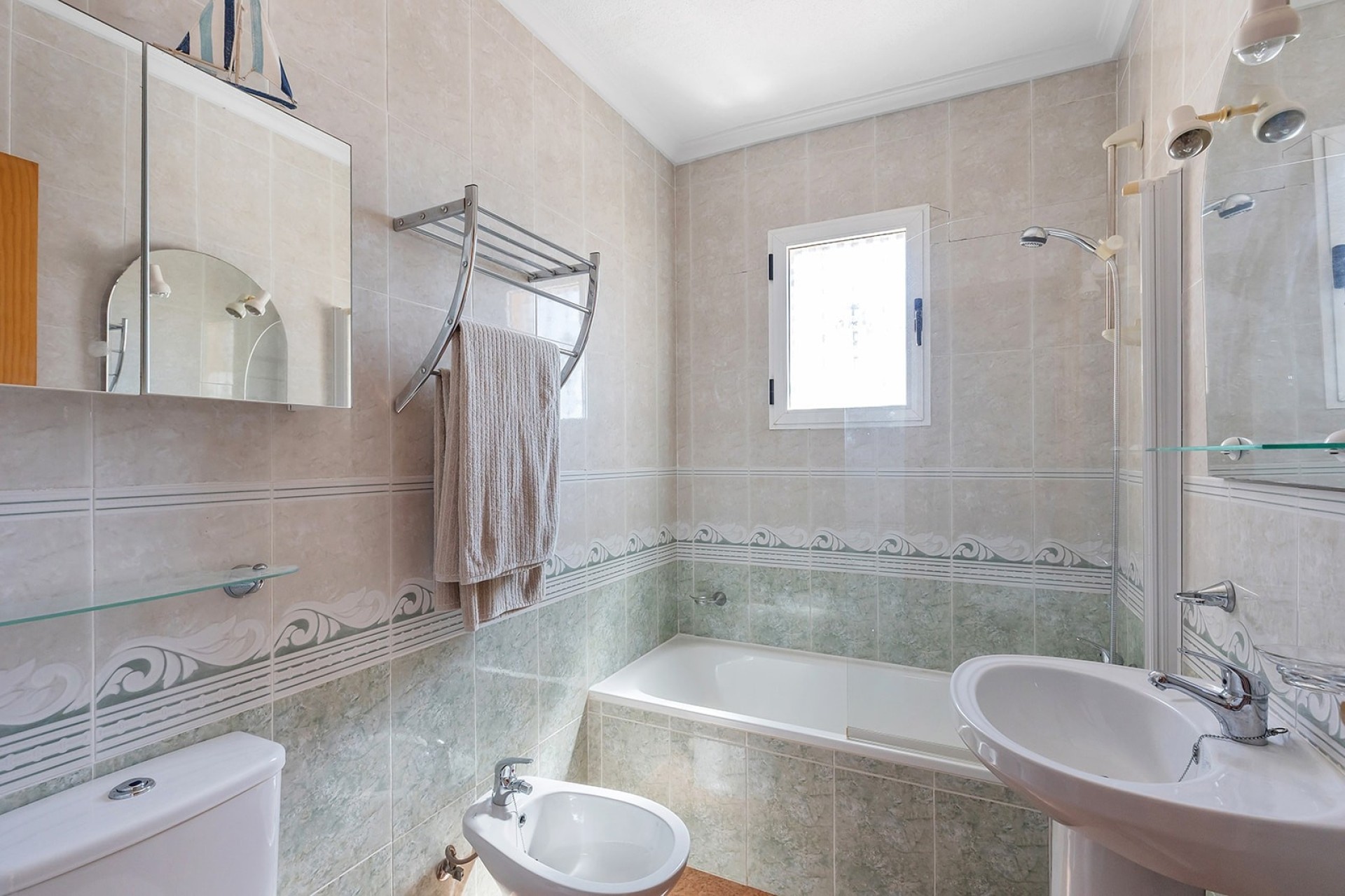 Resale - Townhouse -
Entre Naranjo - Vistabella Golf - Entre Naranjos - Vistabella Golf