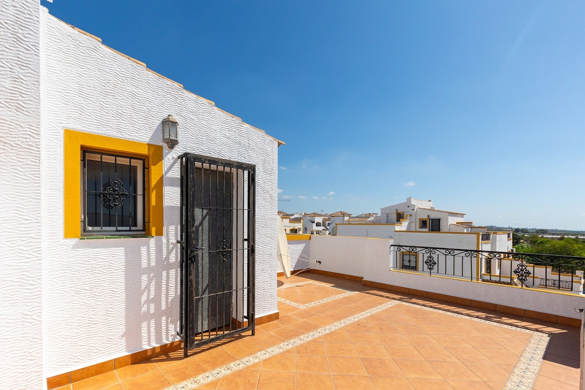 Resale - Townhouse -
Entre Naranjo - Vistabella Golf - Entre Naranjos - Vistabella Golf