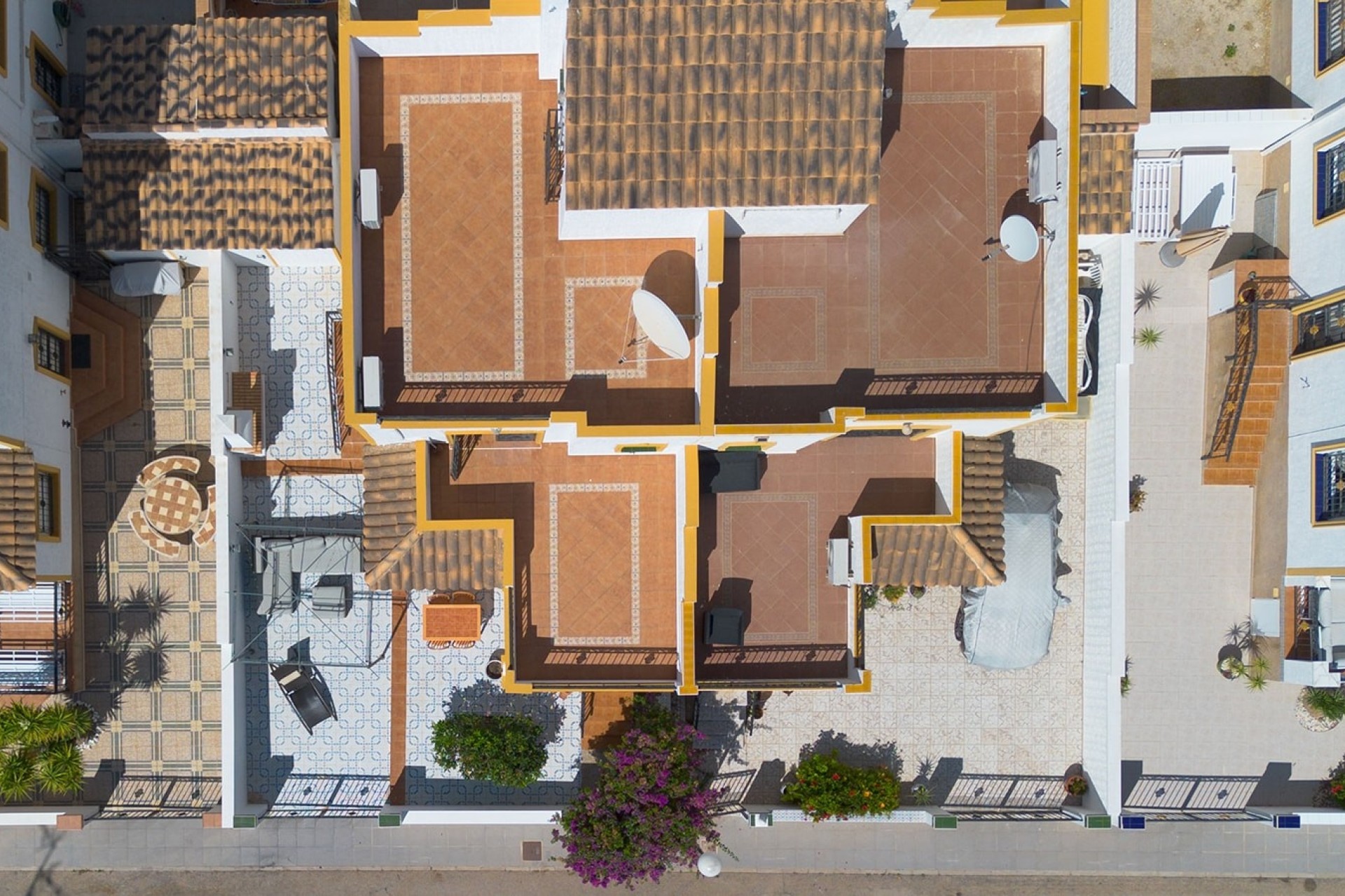Resale - Townhouse -
Entre Naranjo - Vistabella Golf - Entre Naranjos - Vistabella Golf