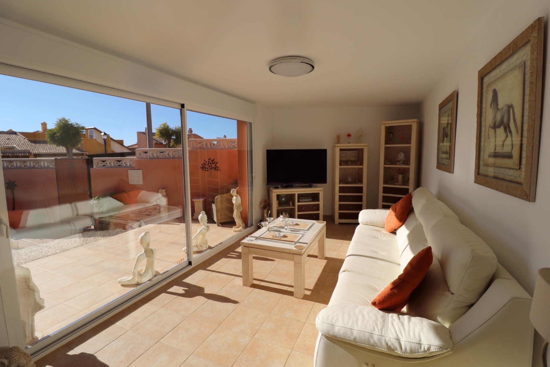 Resale - Townhouse -
Fortuna - LAS KALENDAS