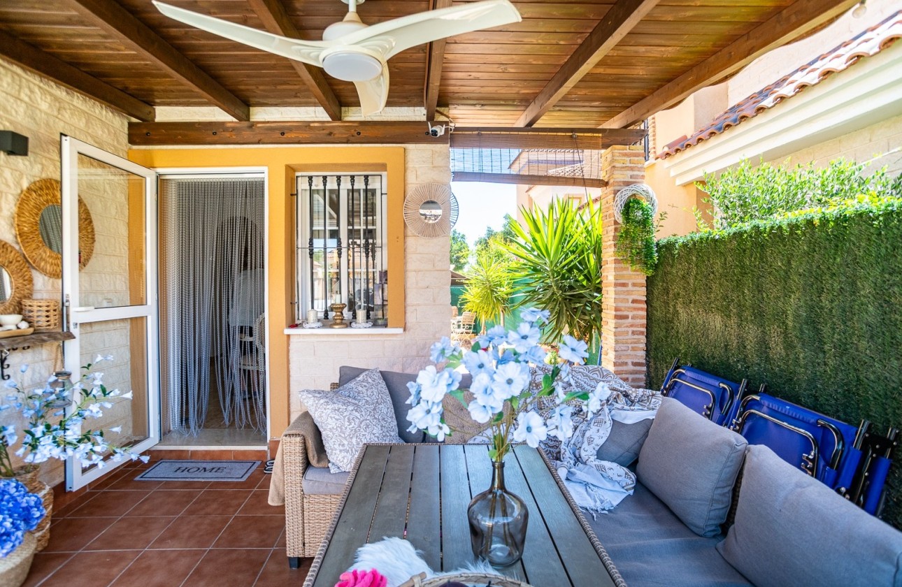 Resale - Townhouse -
Guardamar del Segura - El Raso