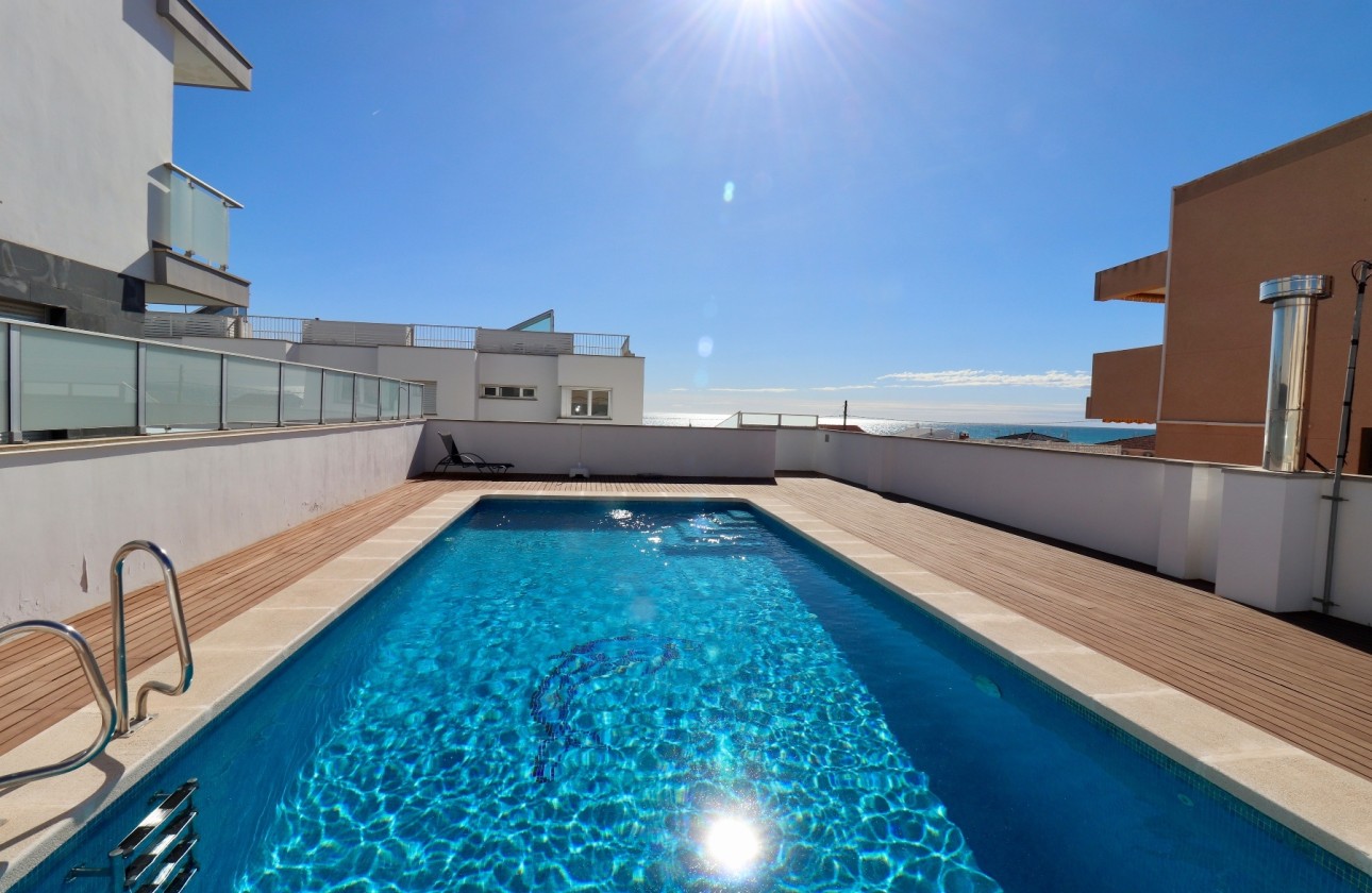 Resale - Townhouse -
Guardamar del Segura - Guardamar Playa