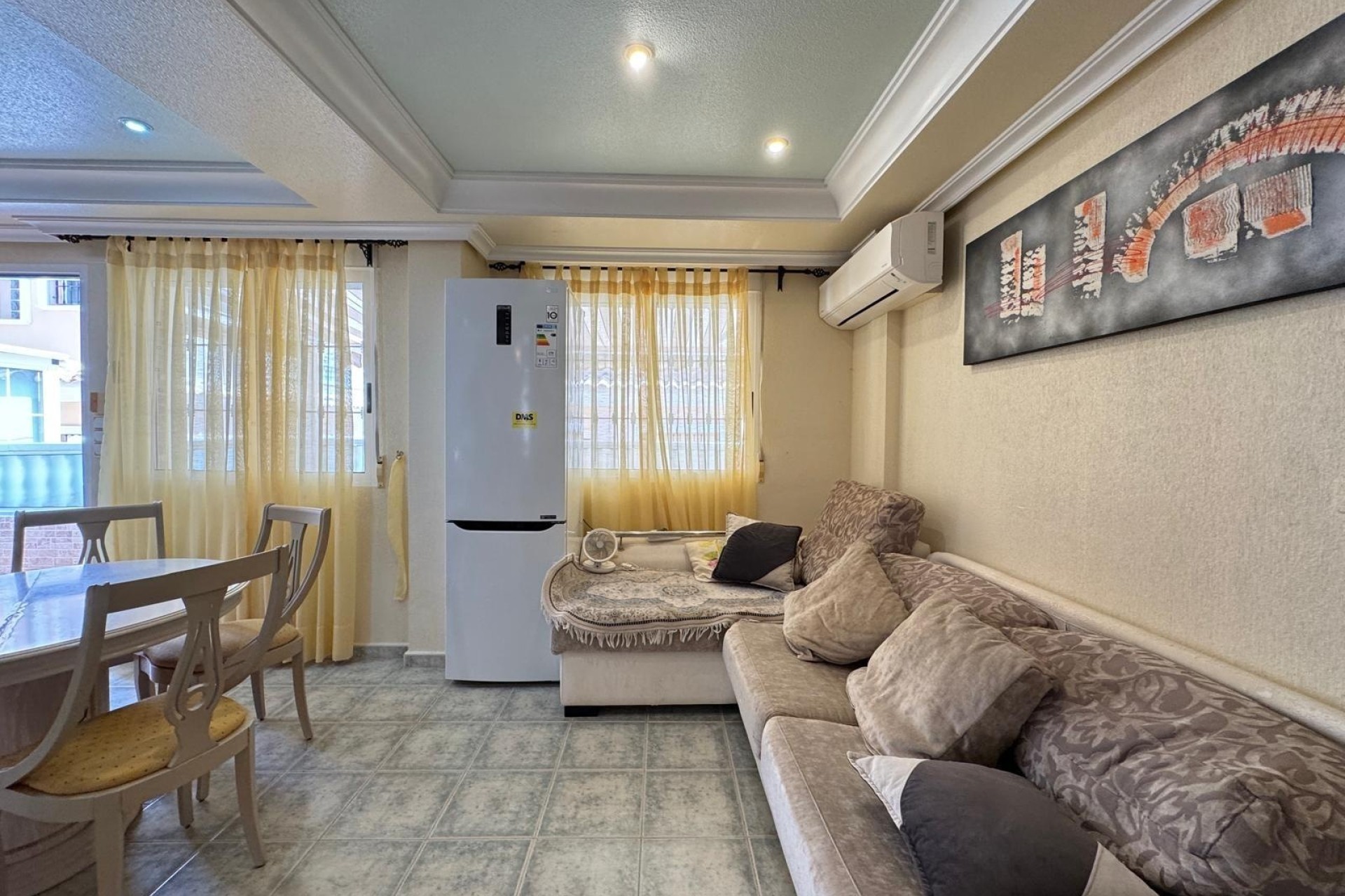Resale - Townhouse -
Guardamar del Segura - Urbanizaciones