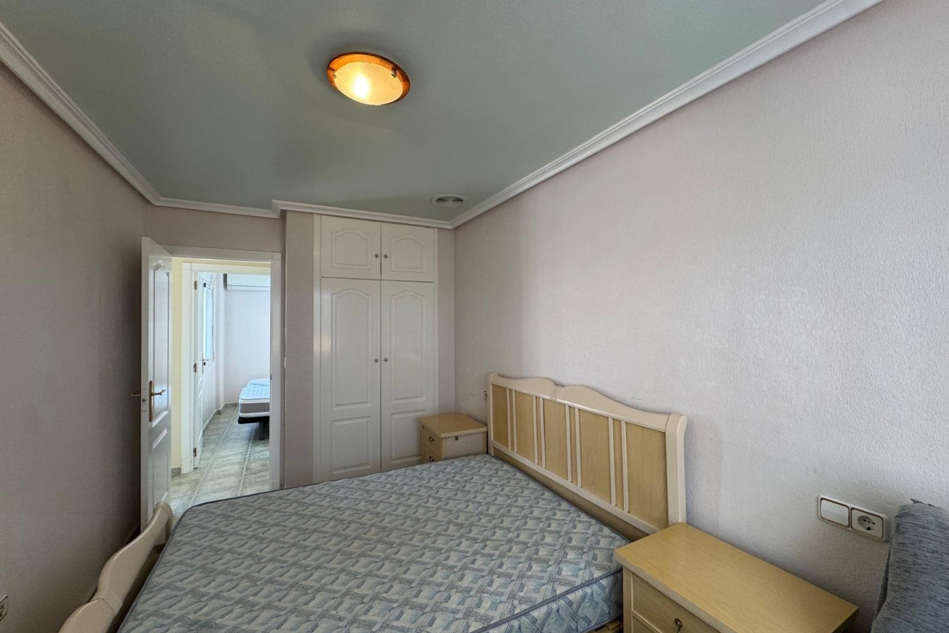 Resale - Townhouse -
Guardamar del Segura - Urbanizaciones