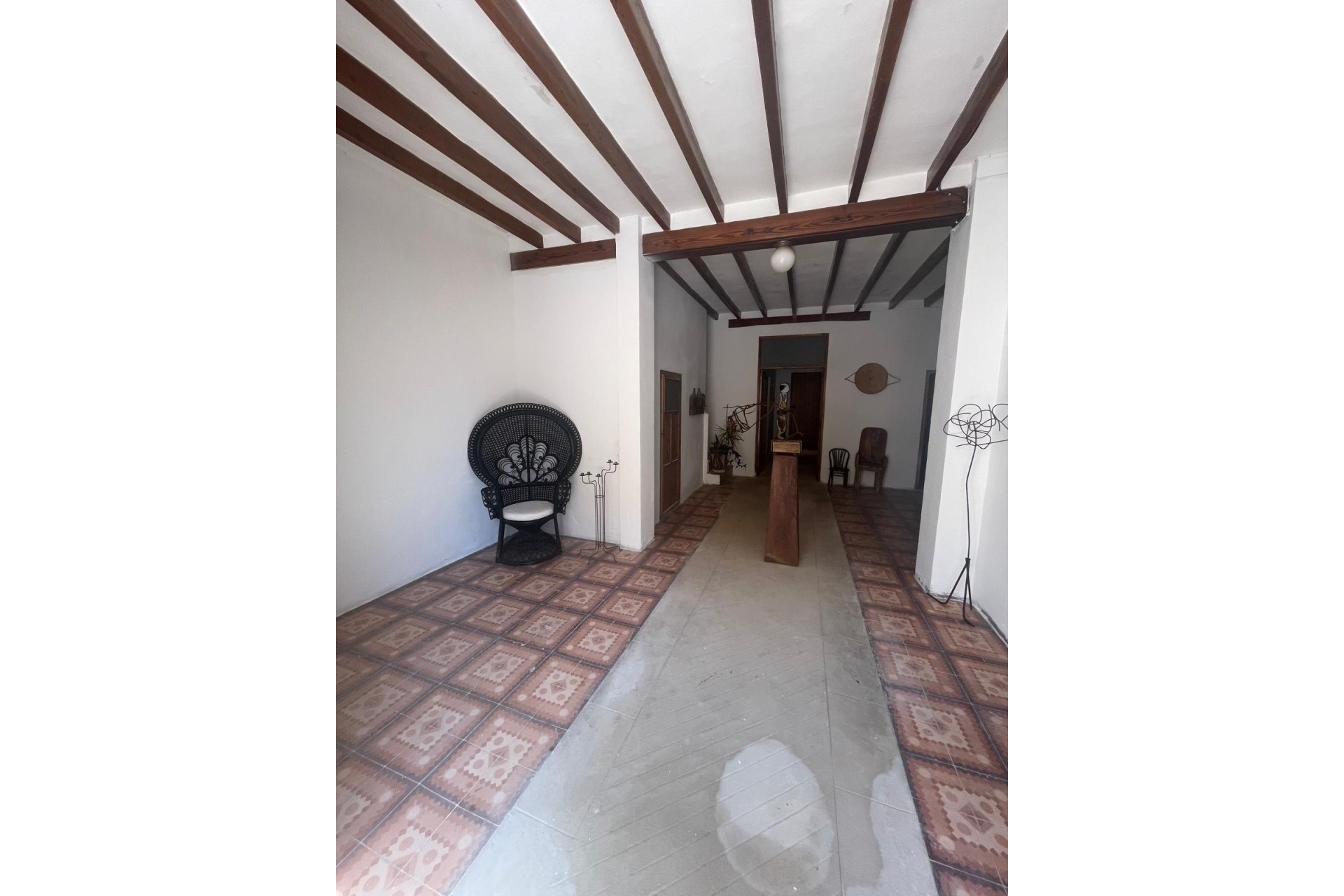 Resale - Townhouse -
Jesus Pobre - Inland