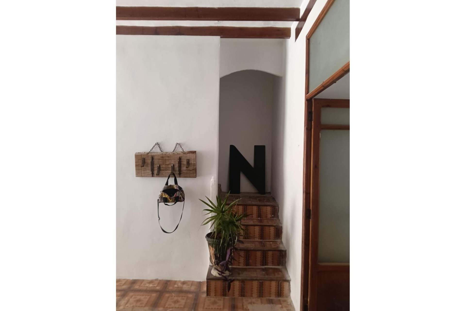 Resale - Townhouse -
Jesus Pobre - Inland