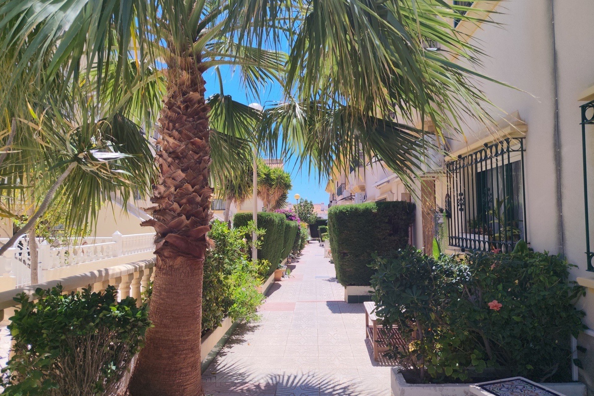 Resale - Townhouse -
La Zenia - Costa Blanca