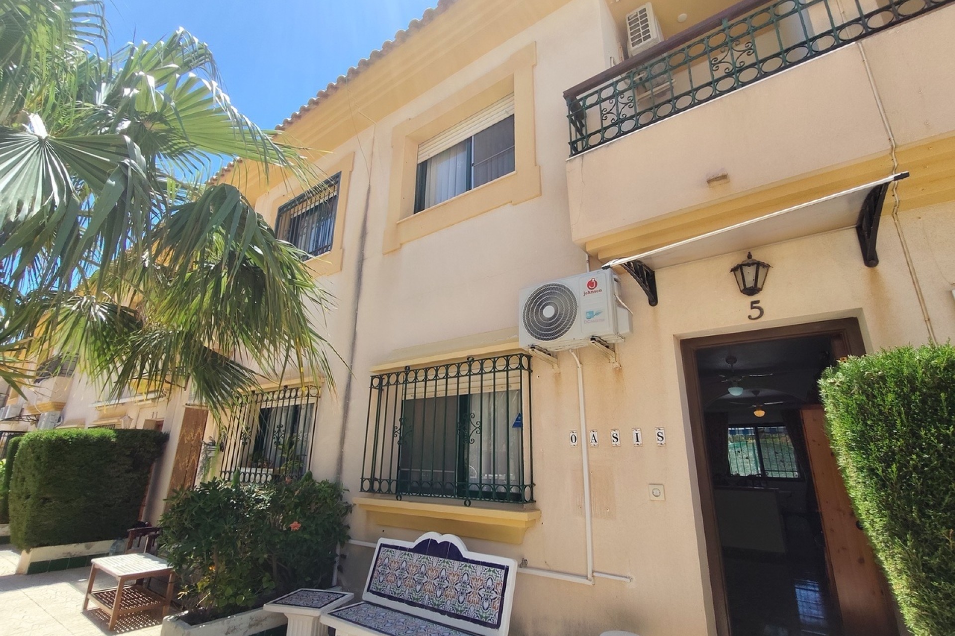 Resale - Townhouse -
La Zenia - Costa Blanca
