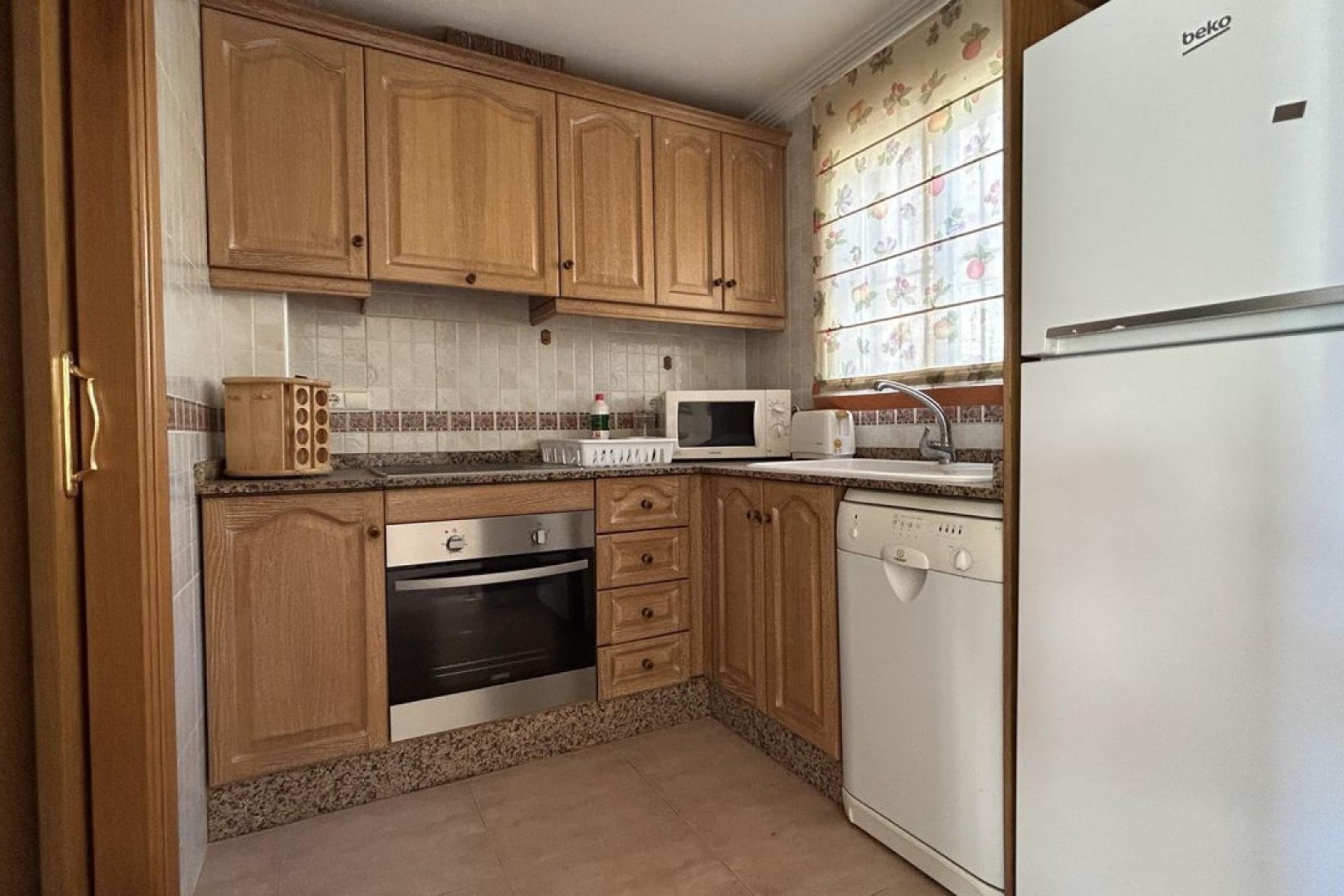 Resale - Townhouse -
Los Altos - Costa Blanca