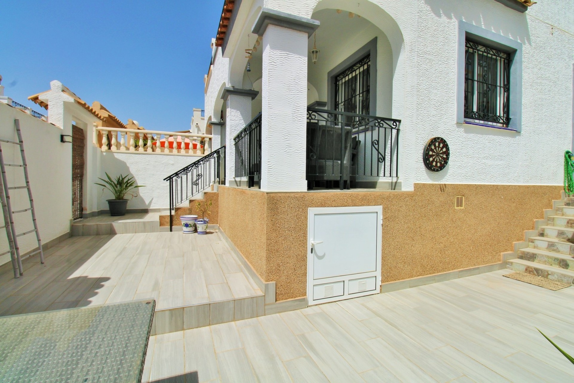 Resale - Townhouse -
Los Altos