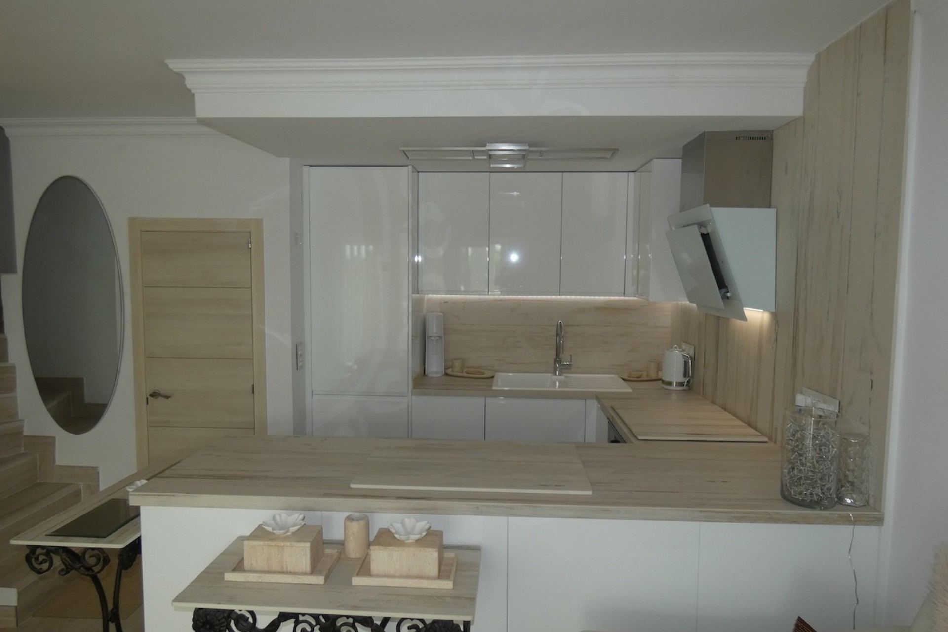 Resale - Townhouse -
Los Balcones - Los Altos del Edén - Lago Jardin