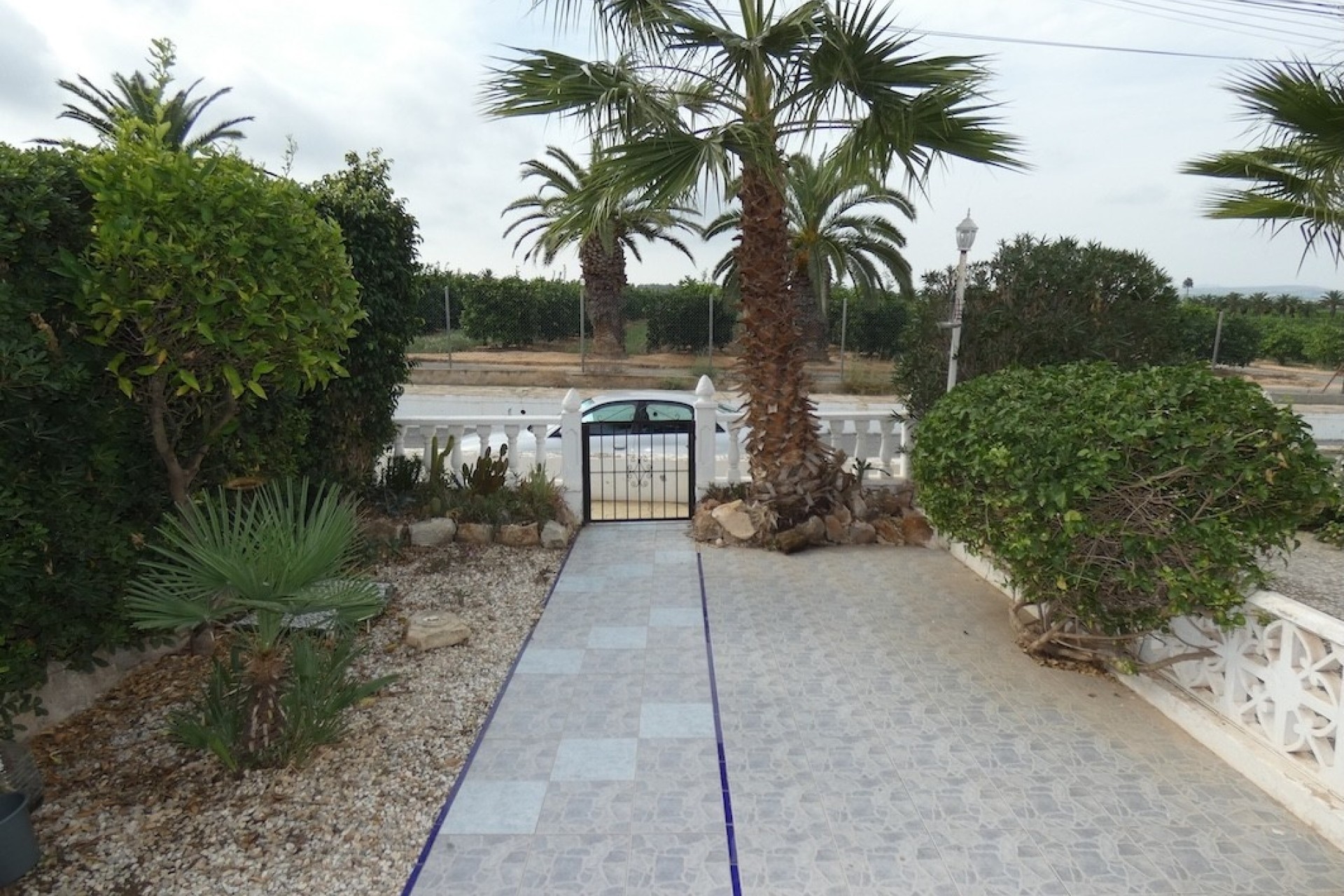 Resale - Townhouse -
Los Balcones - Los Altos del Edén - Lago Jardin