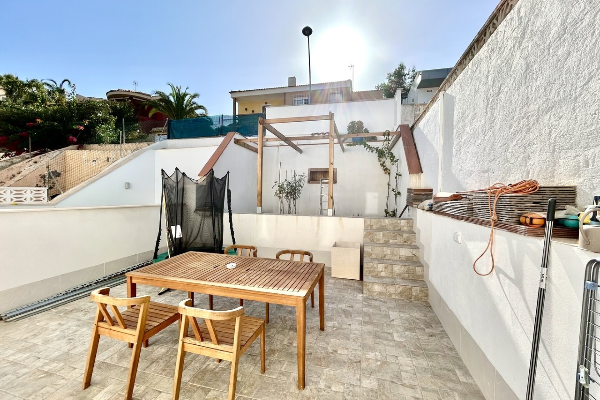 Resale - Townhouse -
Los Balcones - Los Altos del Edén - Los Balcones