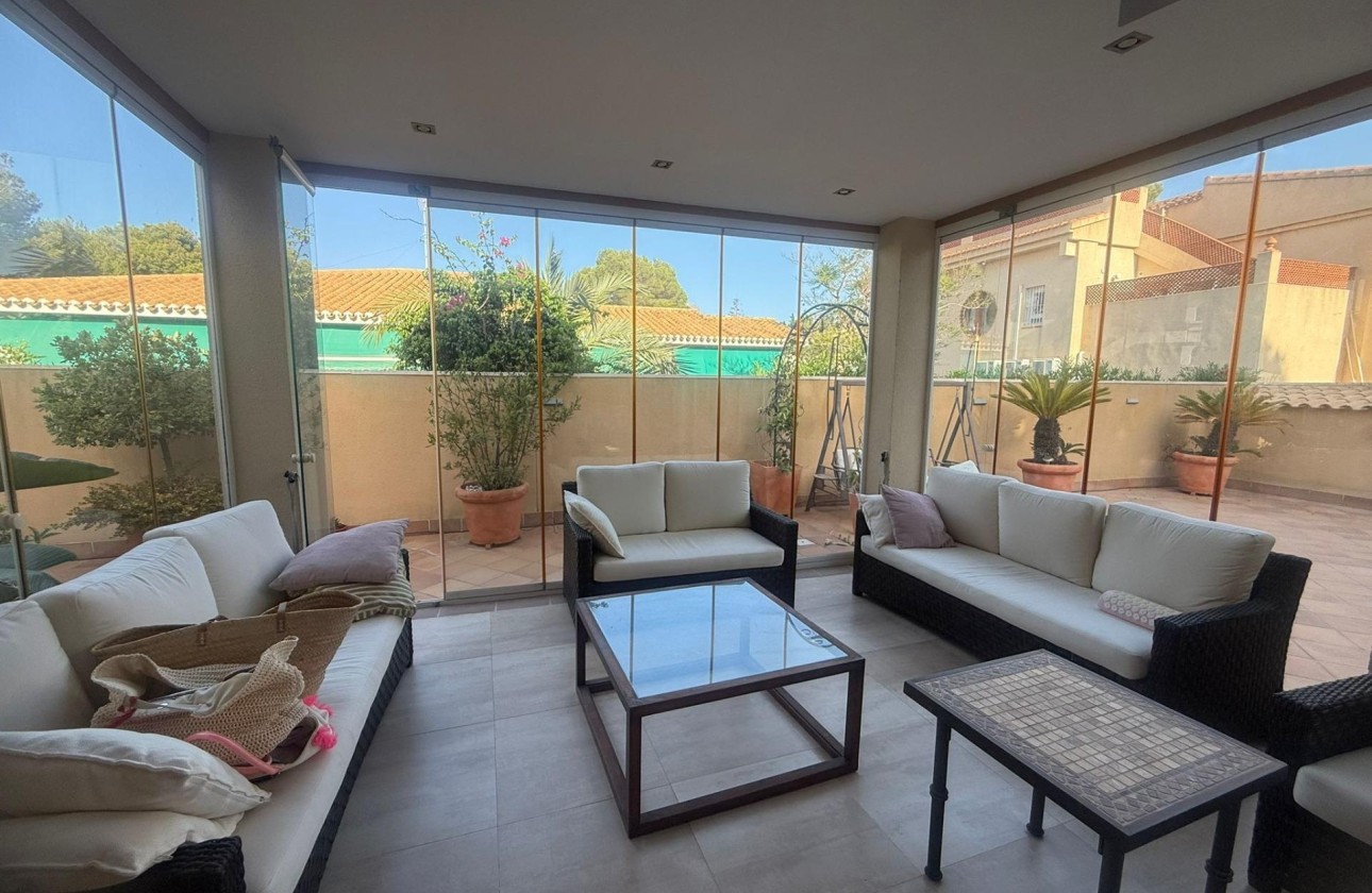Resale - Townhouse -
Orihuela Costa - Altos de Campoamor