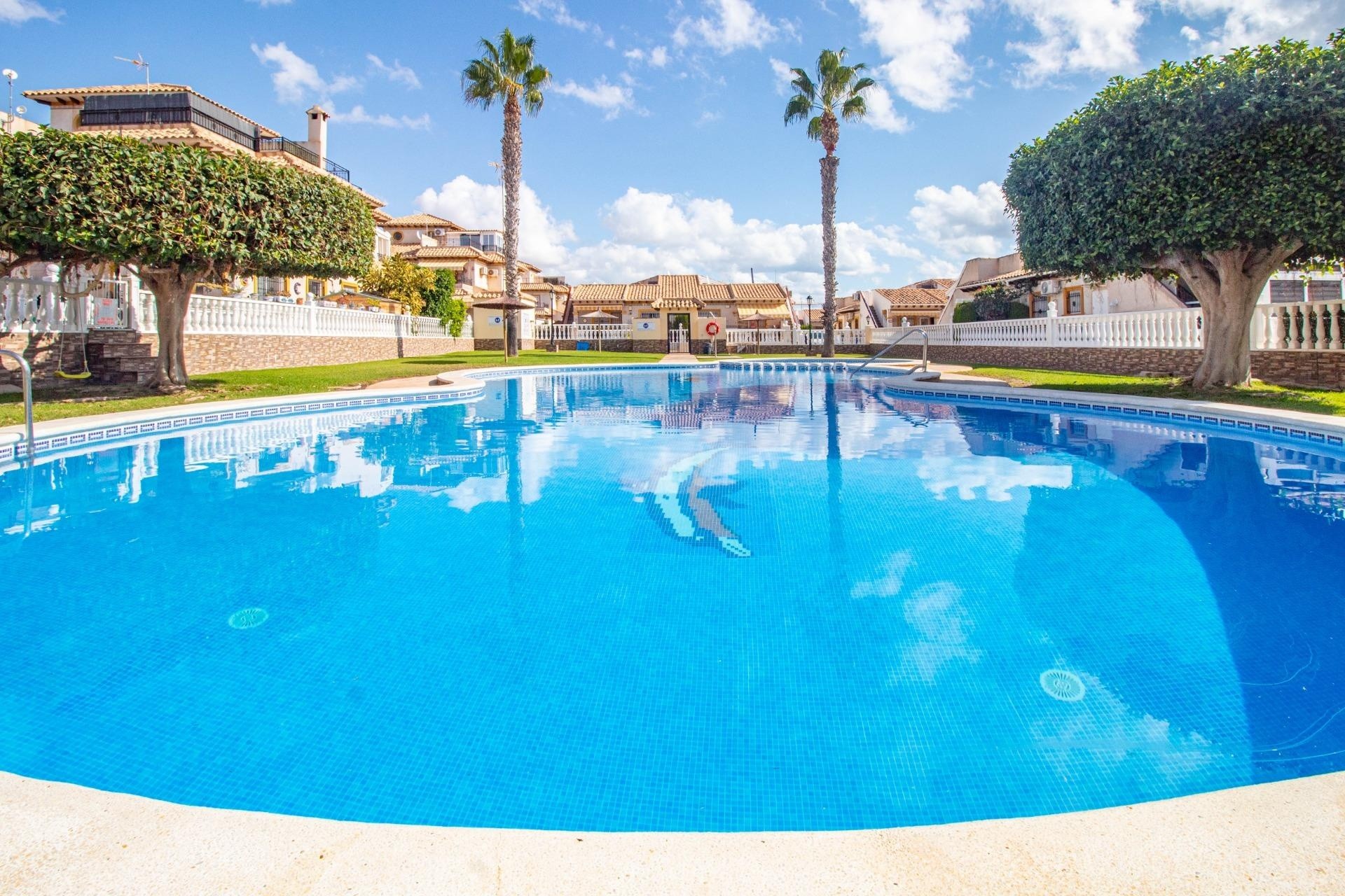 Resale - Townhouse -
Orihuela Costa - La Zenia