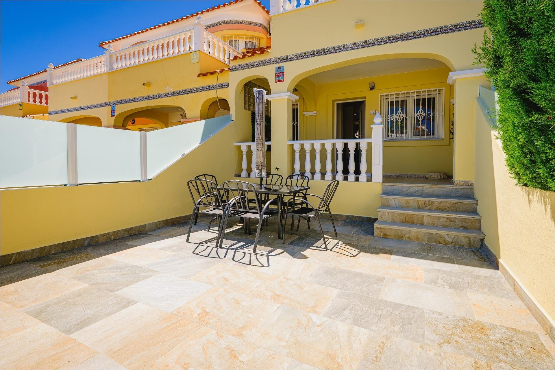 Resale - Townhouse -
Orihuela Costa - Las Filipinas