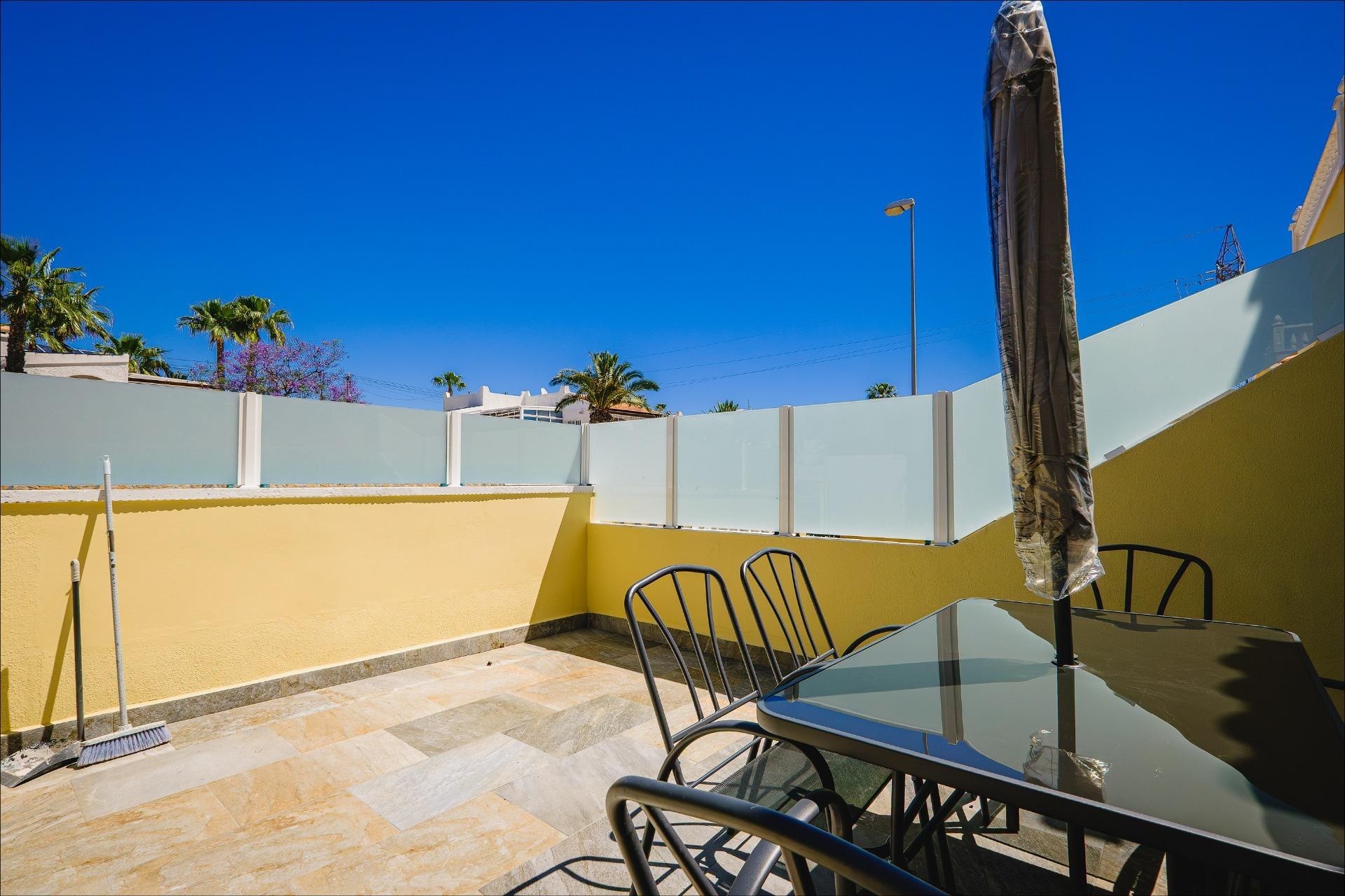 Resale - Townhouse -
Orihuela Costa - Las Filipinas