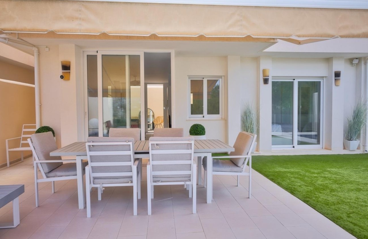 Resale - Townhouse -
Orihuela Costa - Lomas De Don Juan