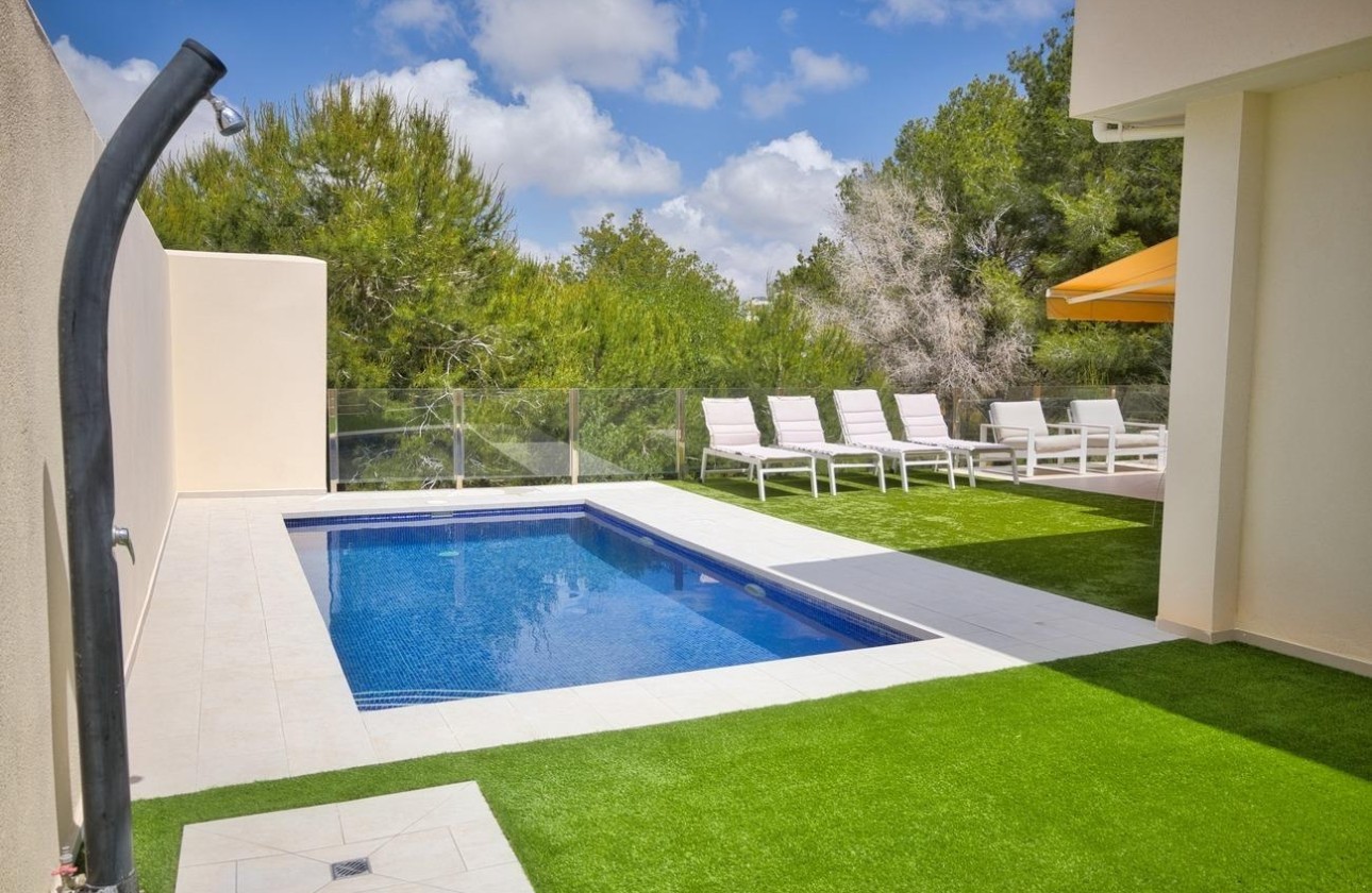 Resale - Townhouse -
Orihuela Costa - Lomas De Don Juan