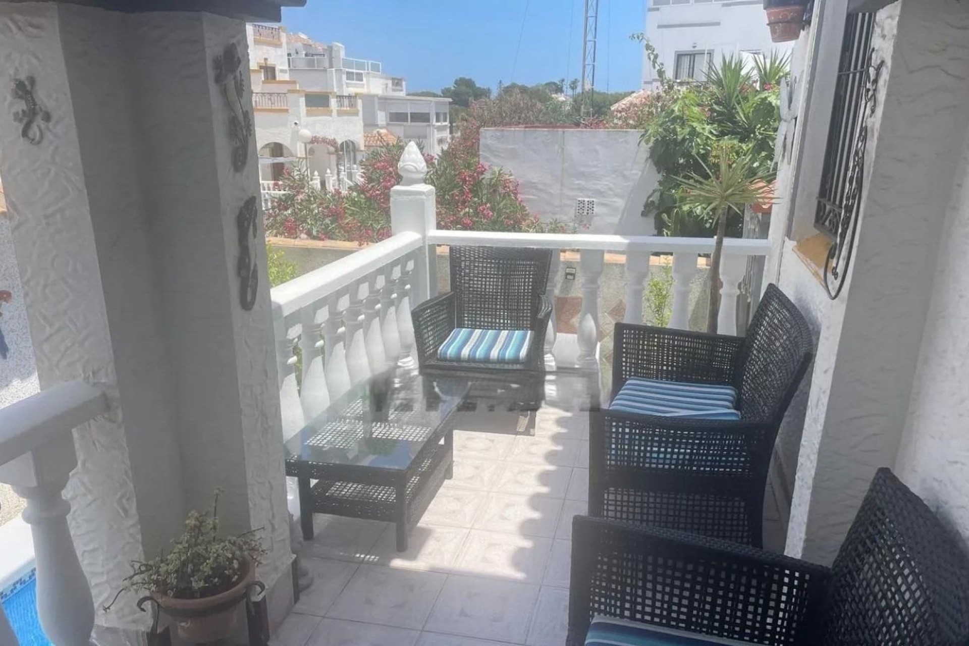 Resale - Townhouse -
Orihuela Costa - Los Almendros-la Florida