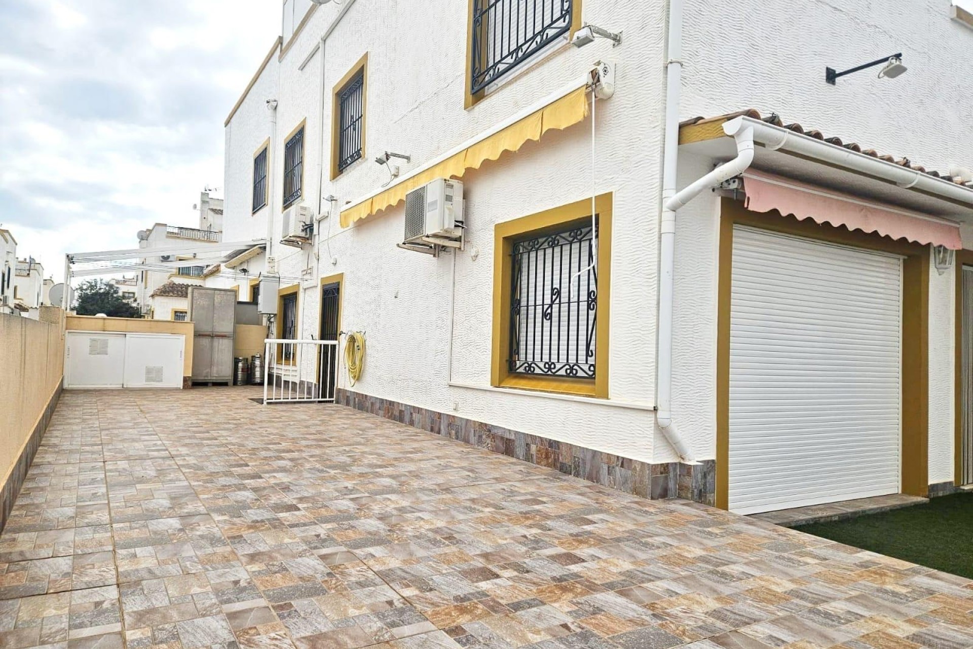 Resale - Townhouse -
Orihuela Costa - Los Altos