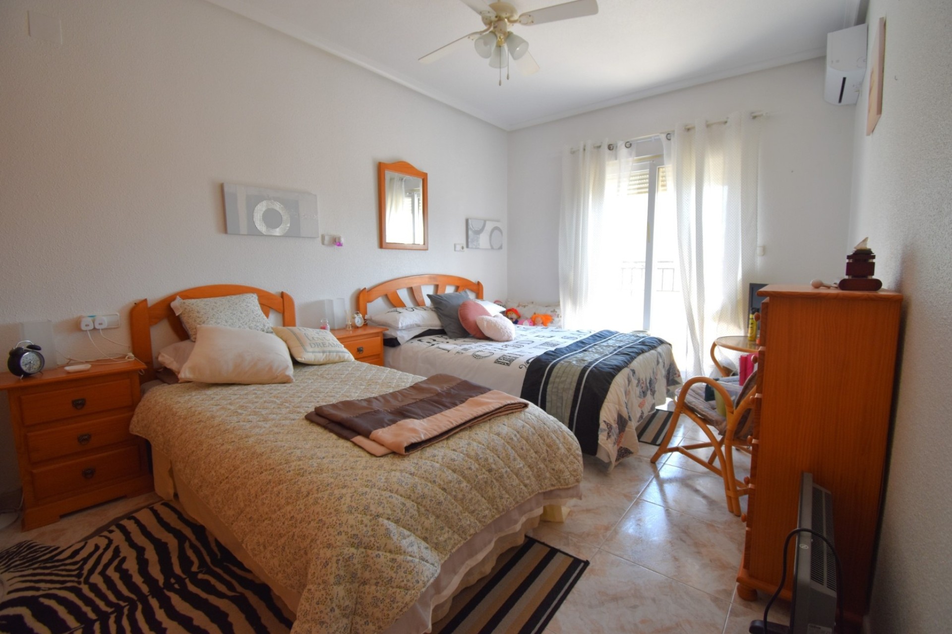 Resale - Townhouse -
Orihuela Costa - Playa Flamenca