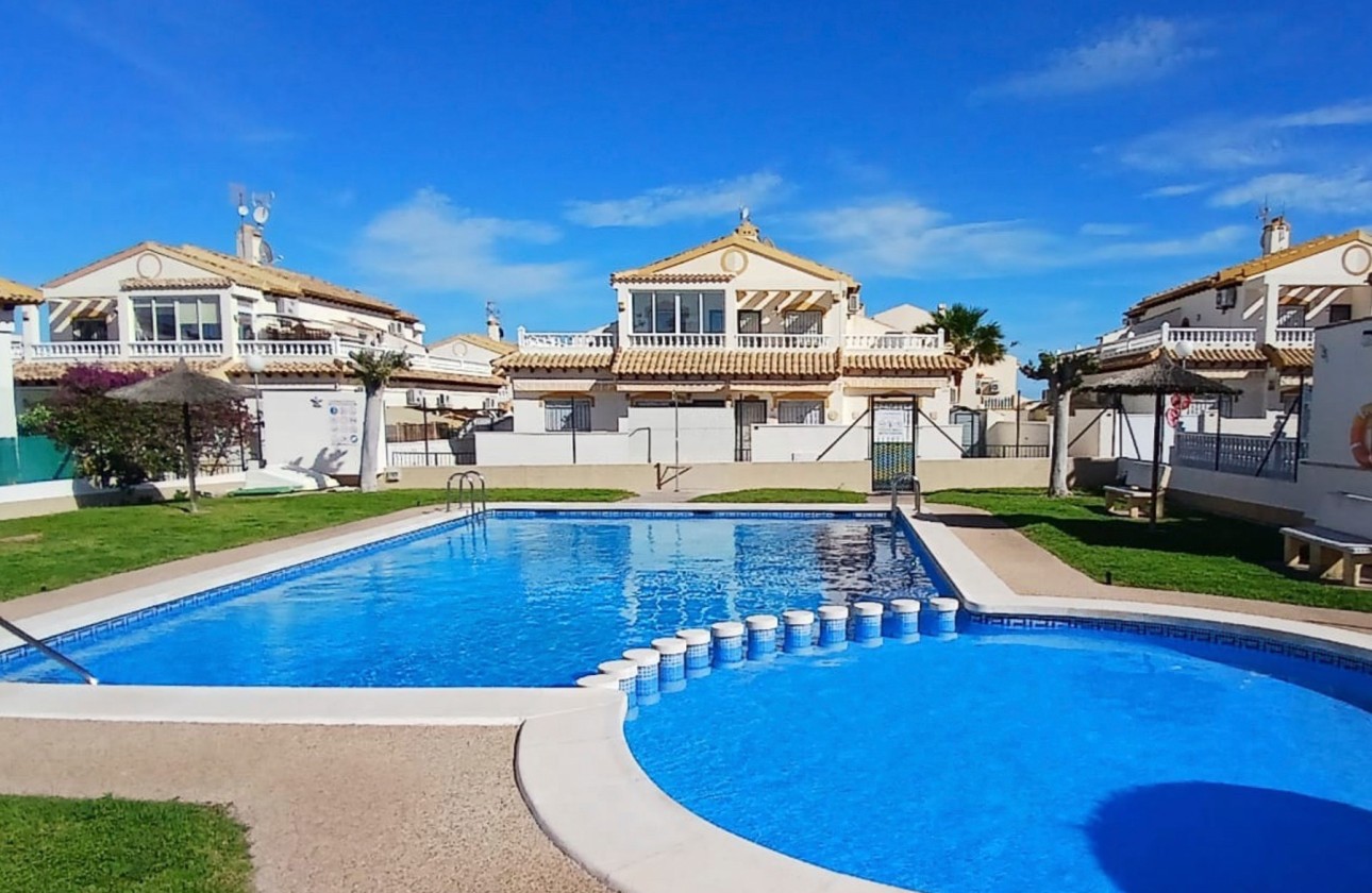 Resale - Townhouse -
Orihuela Costa