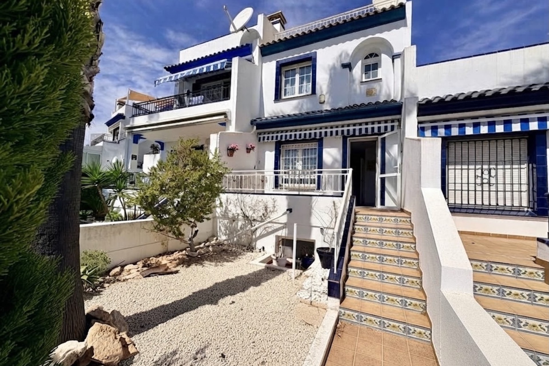 Resale - Townhouse -
Orihuela