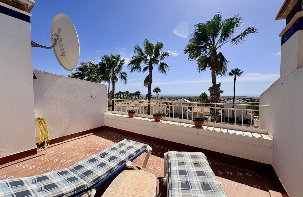 Resale - Townhouse -
Orihuela