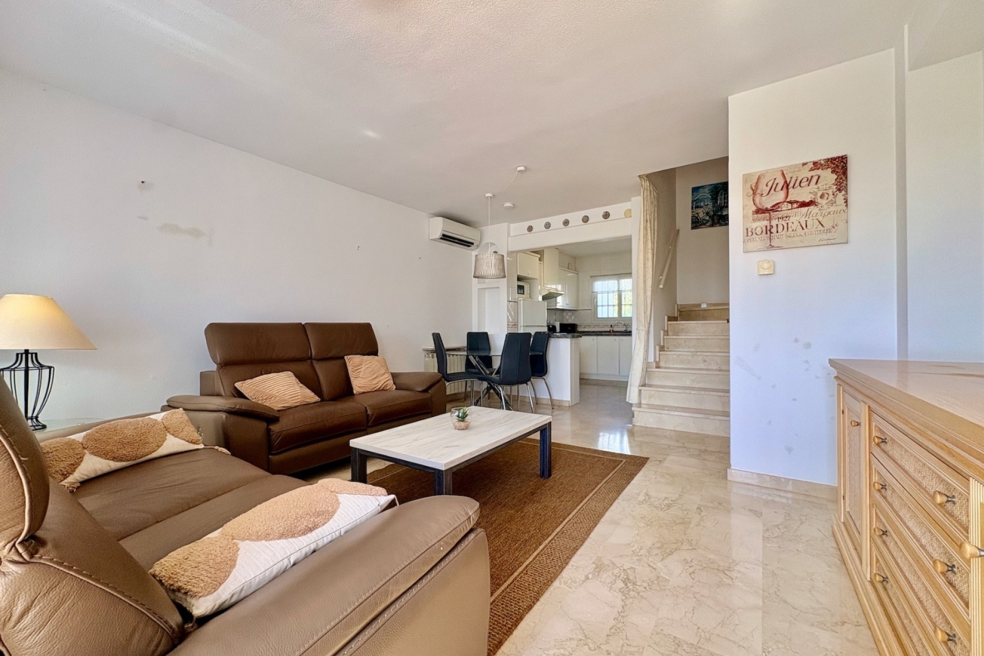 Resale - Townhouse -
Orihuela
