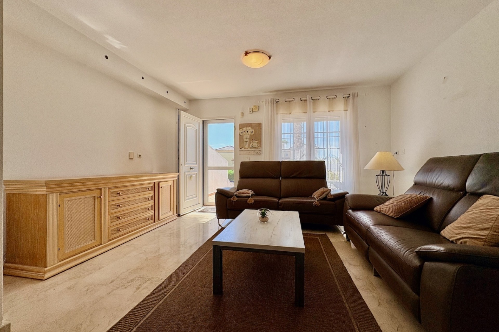 Resale - Townhouse -
Orihuela