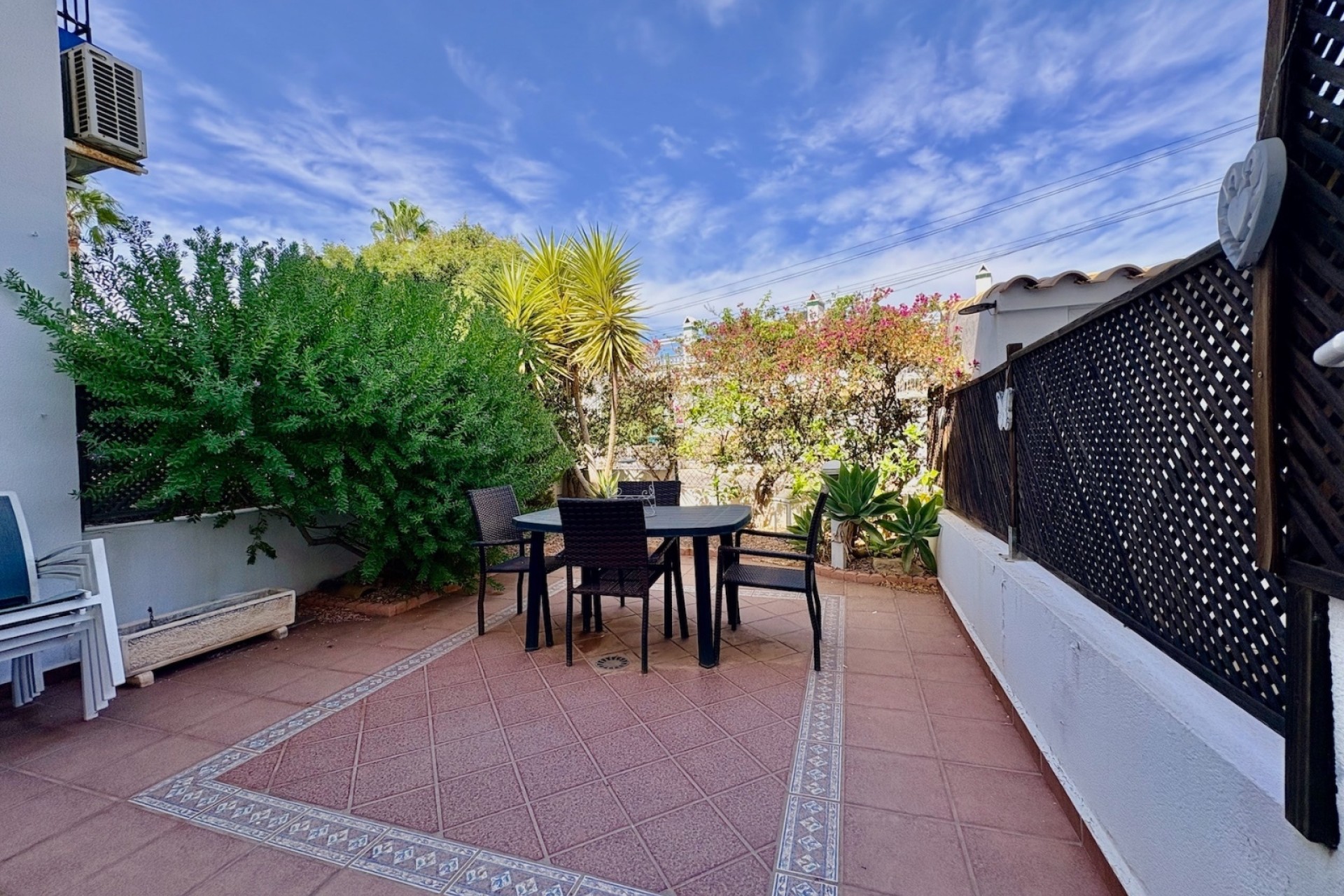 Resale - Townhouse -
Orihuela