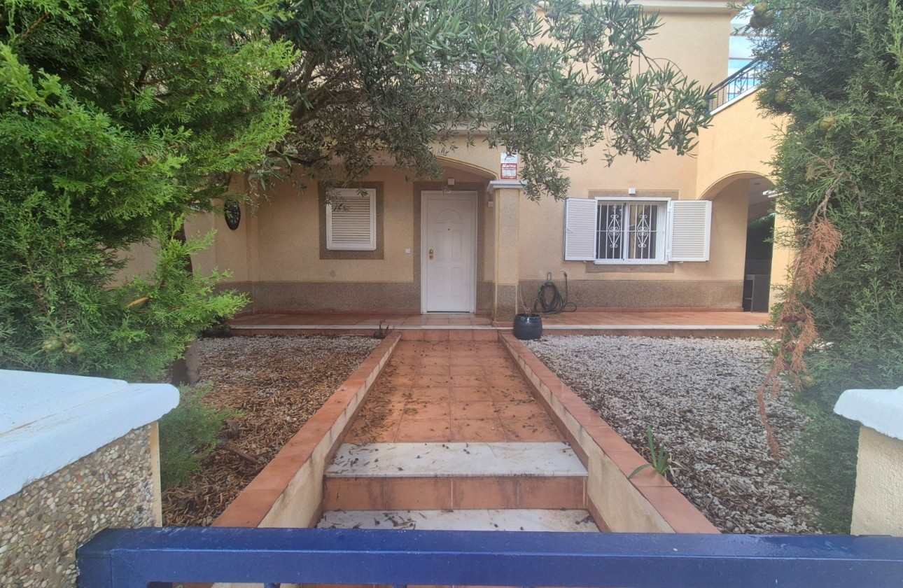 Resale - Townhouse -
Pilar de la Horadada - Mil Palmeras
