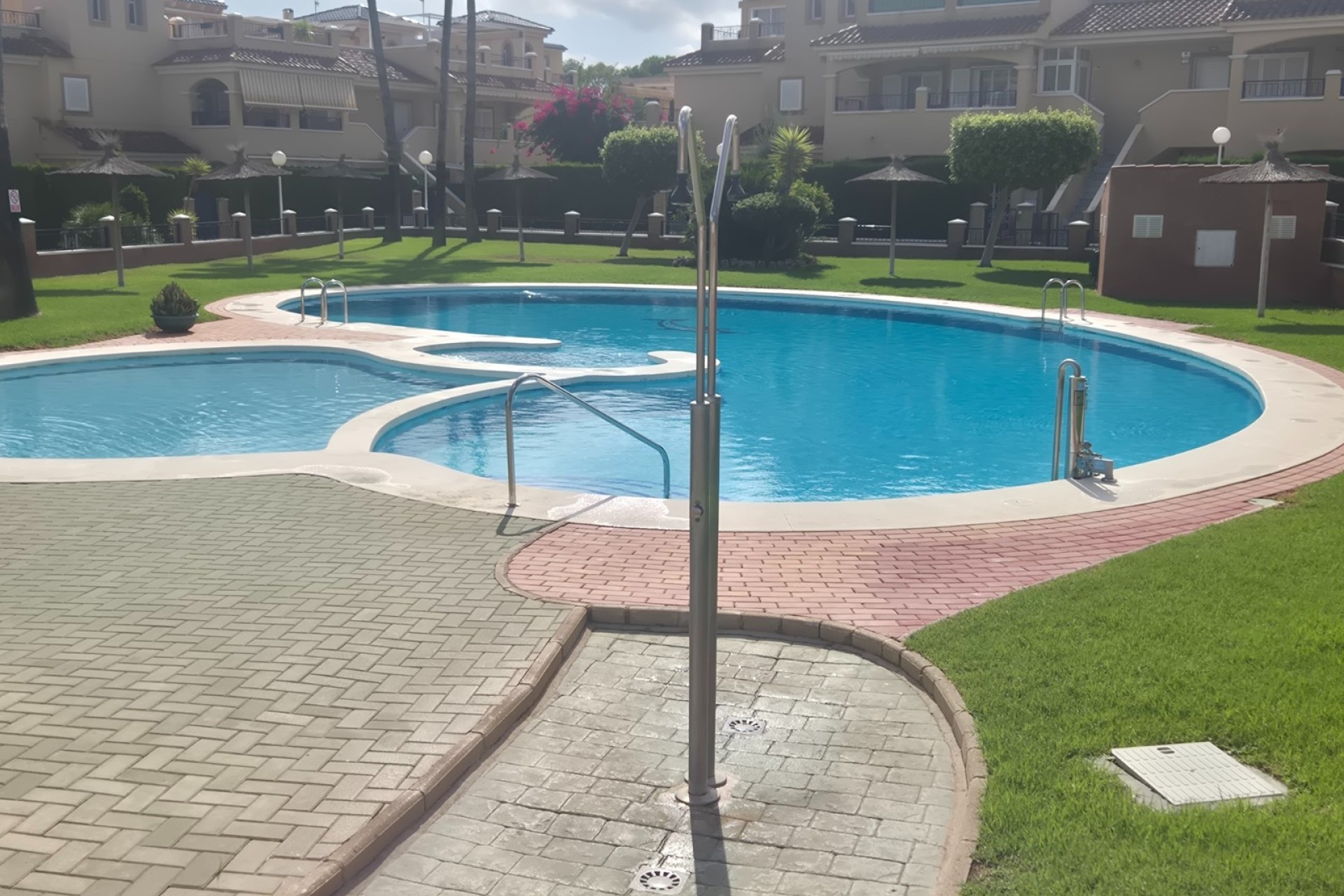 Resale - Townhouse -
Pilar de la Horadada - Mil Palmeras