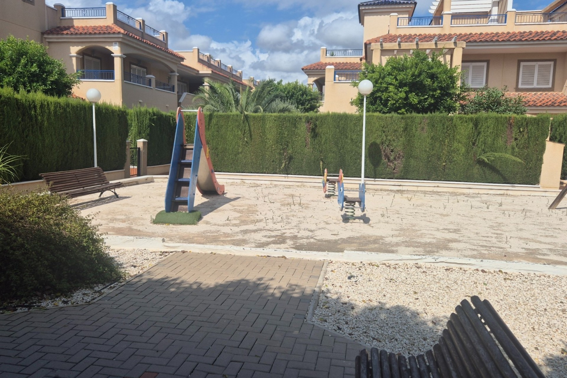 Resale - Townhouse -
Pilar de la Horadada - Mil Palmeras
