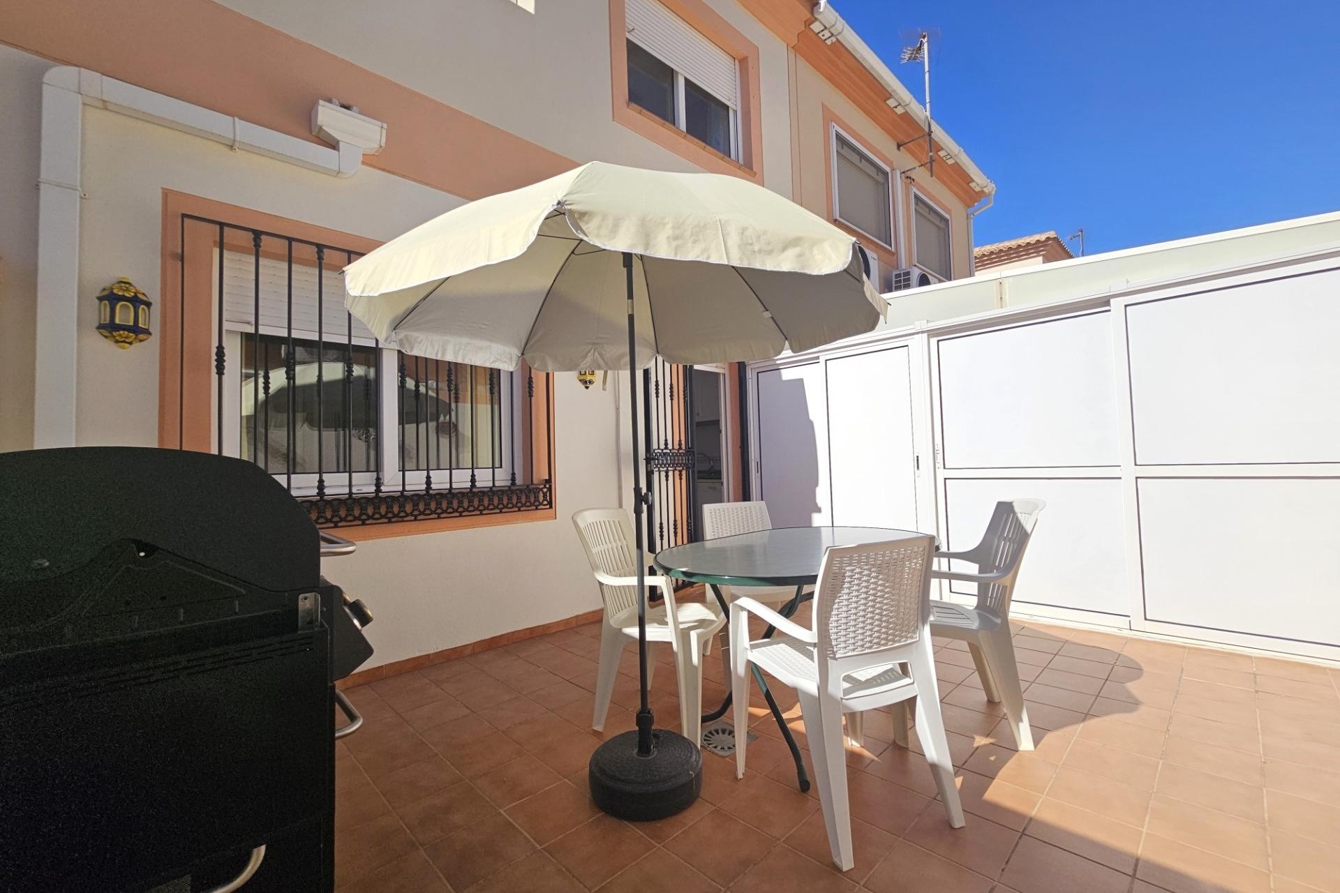 Resale - Townhouse -
Pilar de la Horadada - Torre de la Horadada