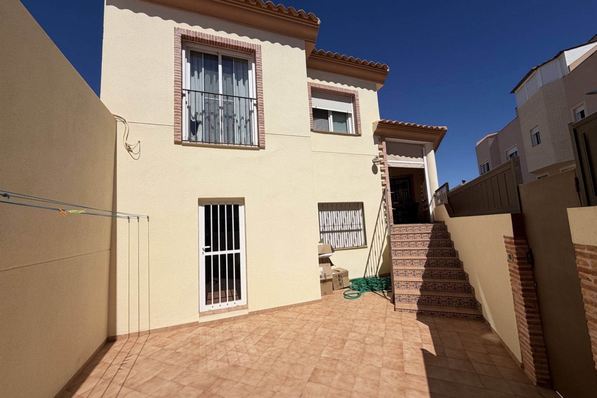 Resale - Townhouse -
Pilar De La Horradada