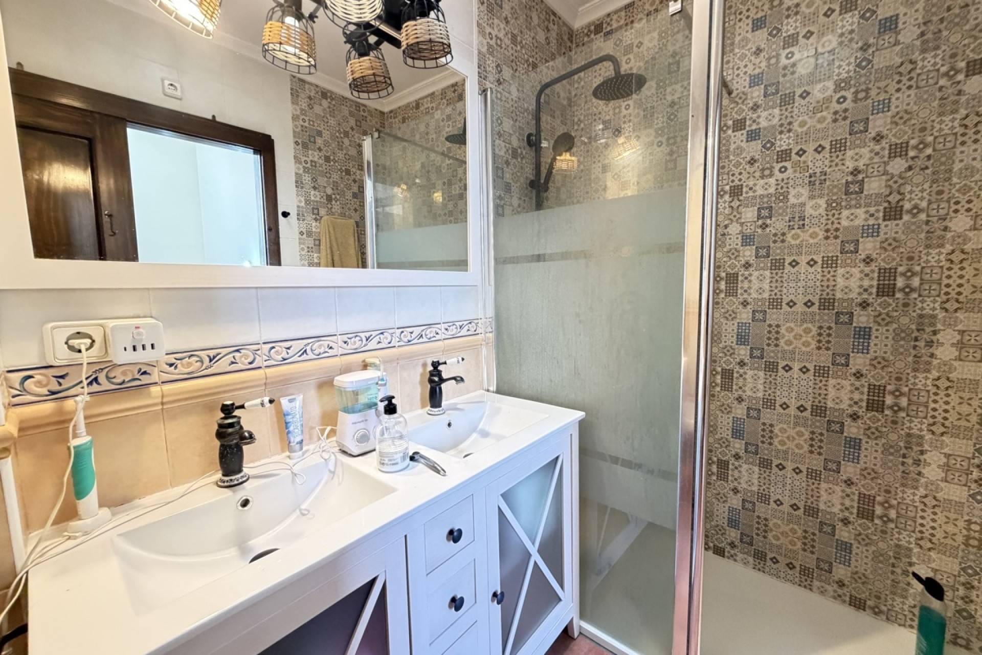 Resale - Townhouse -
Pilar De La Horradada