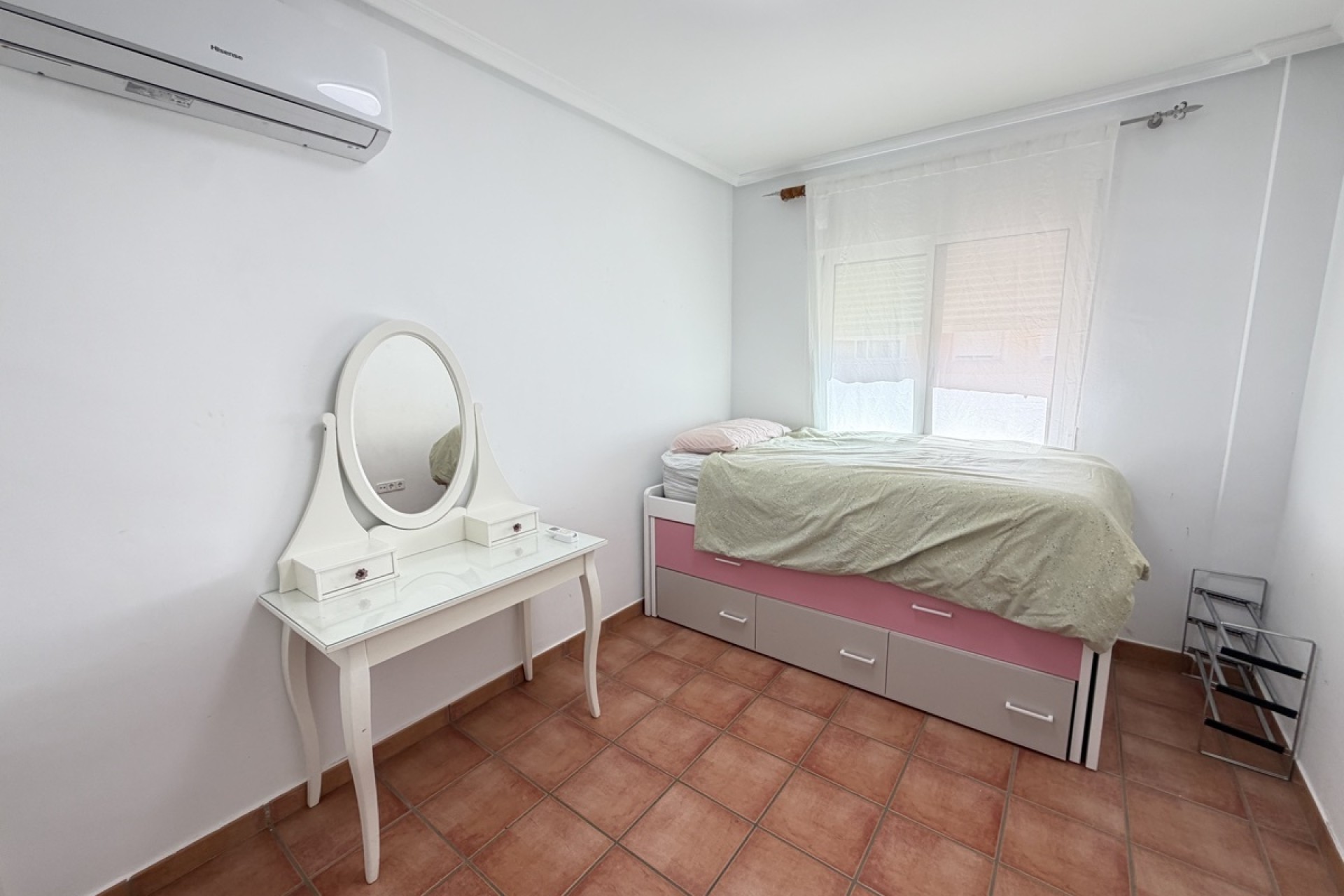 Resale - Townhouse -
Pilar De La Horradada