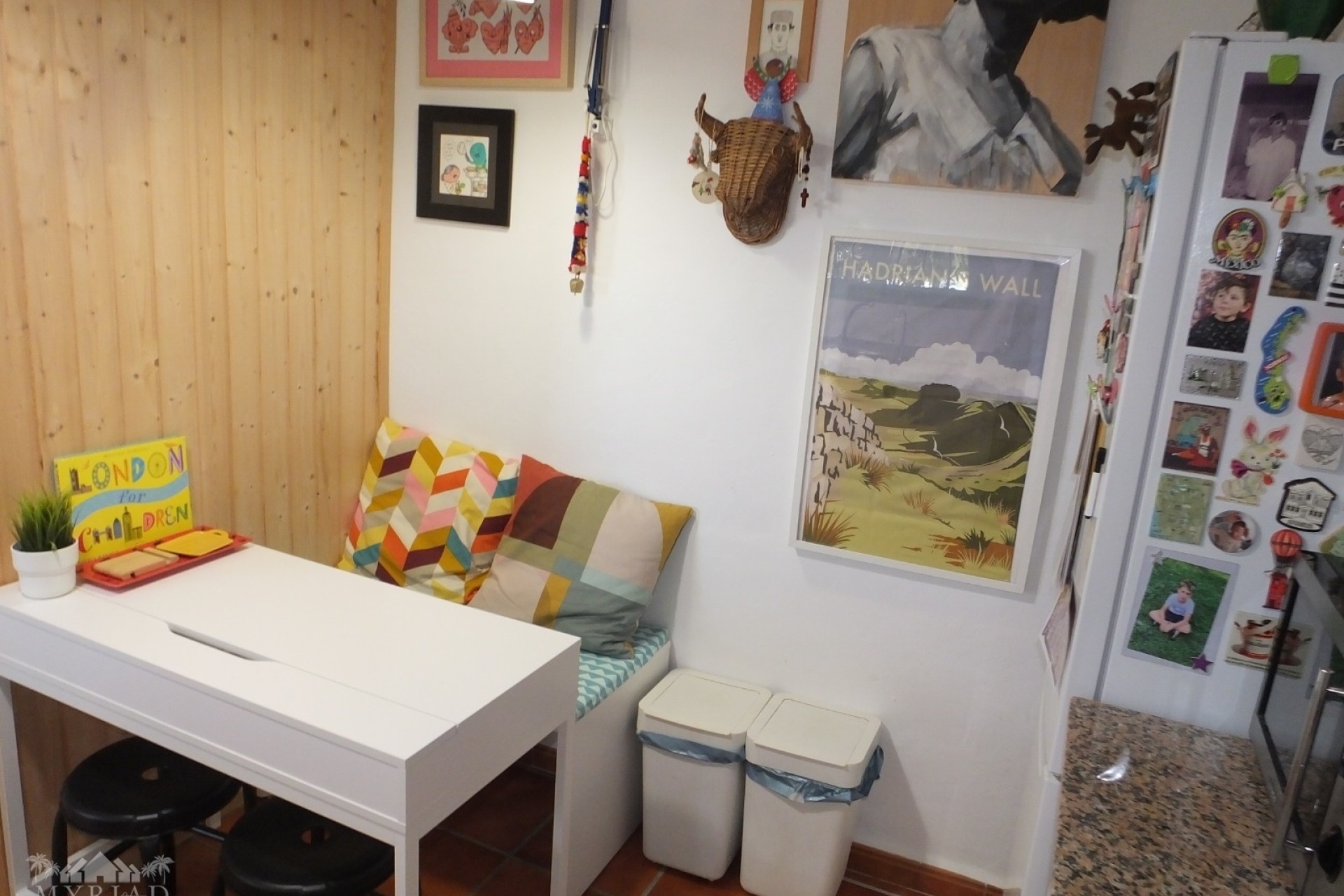 Resale - Townhouse -
Pinoso - Pinoso Alicante