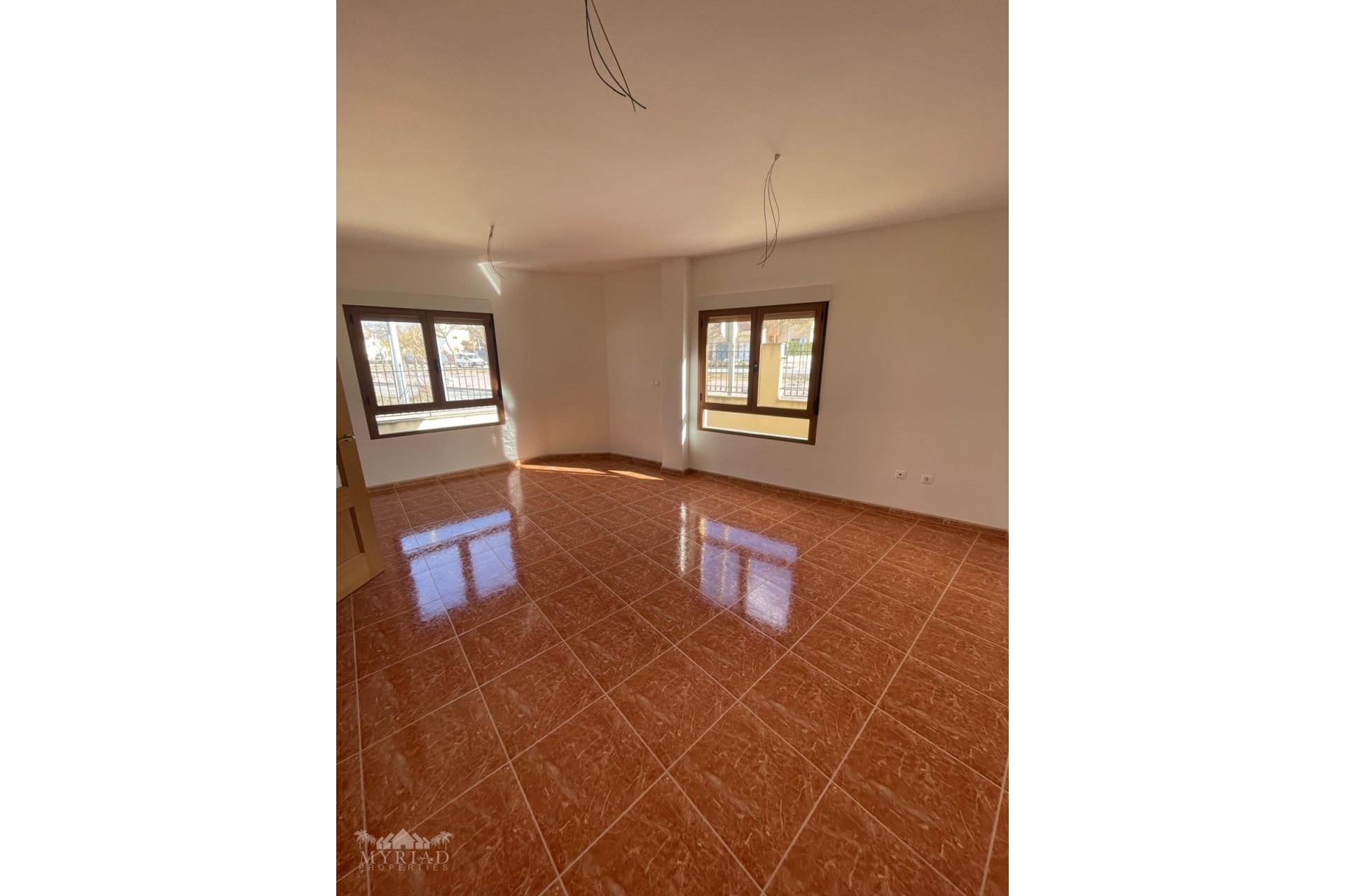 Resale - Townhouse -
Pinoso - Pinoso Alicante