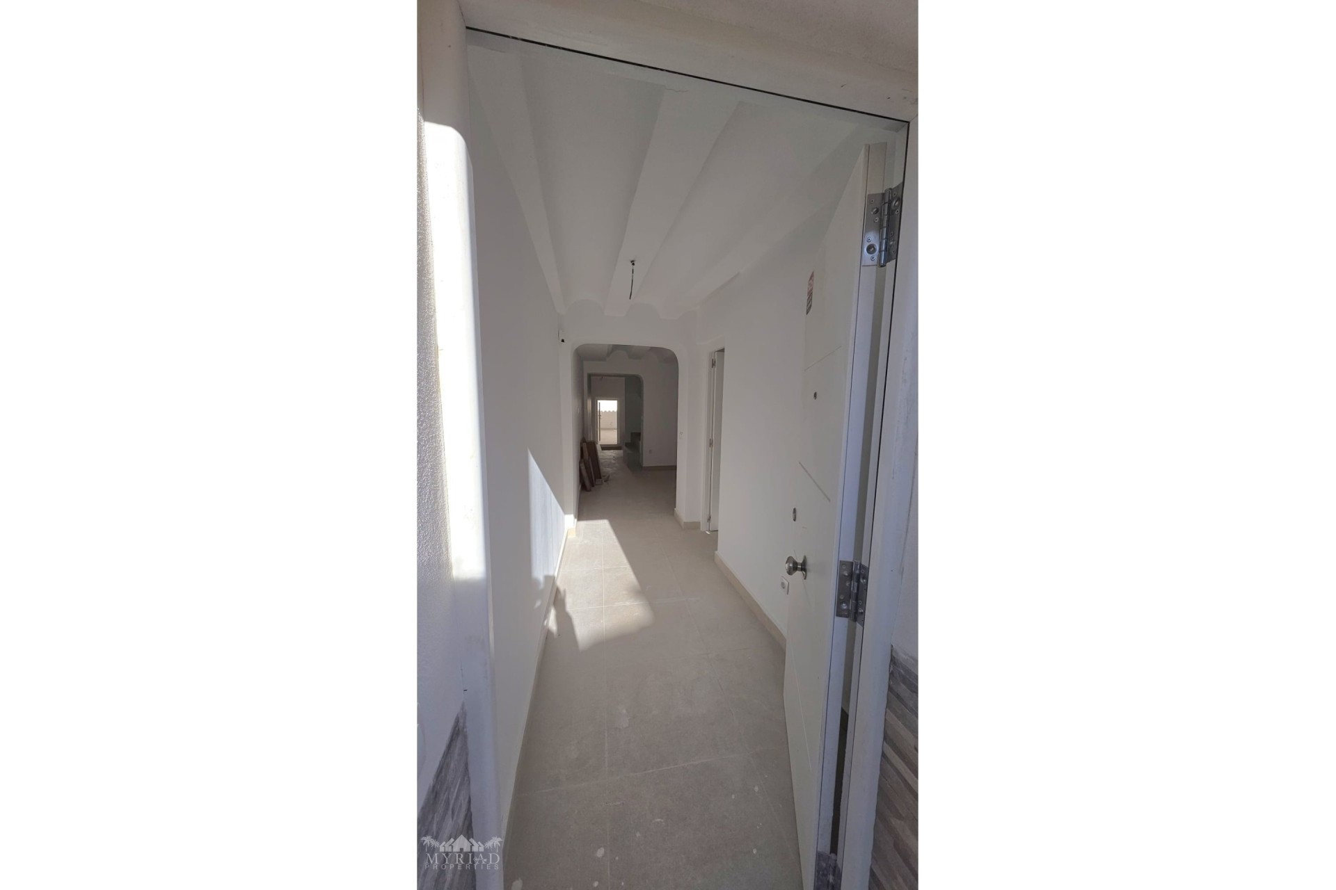 Resale - Townhouse -
Pinoso - Pinoso Alicante