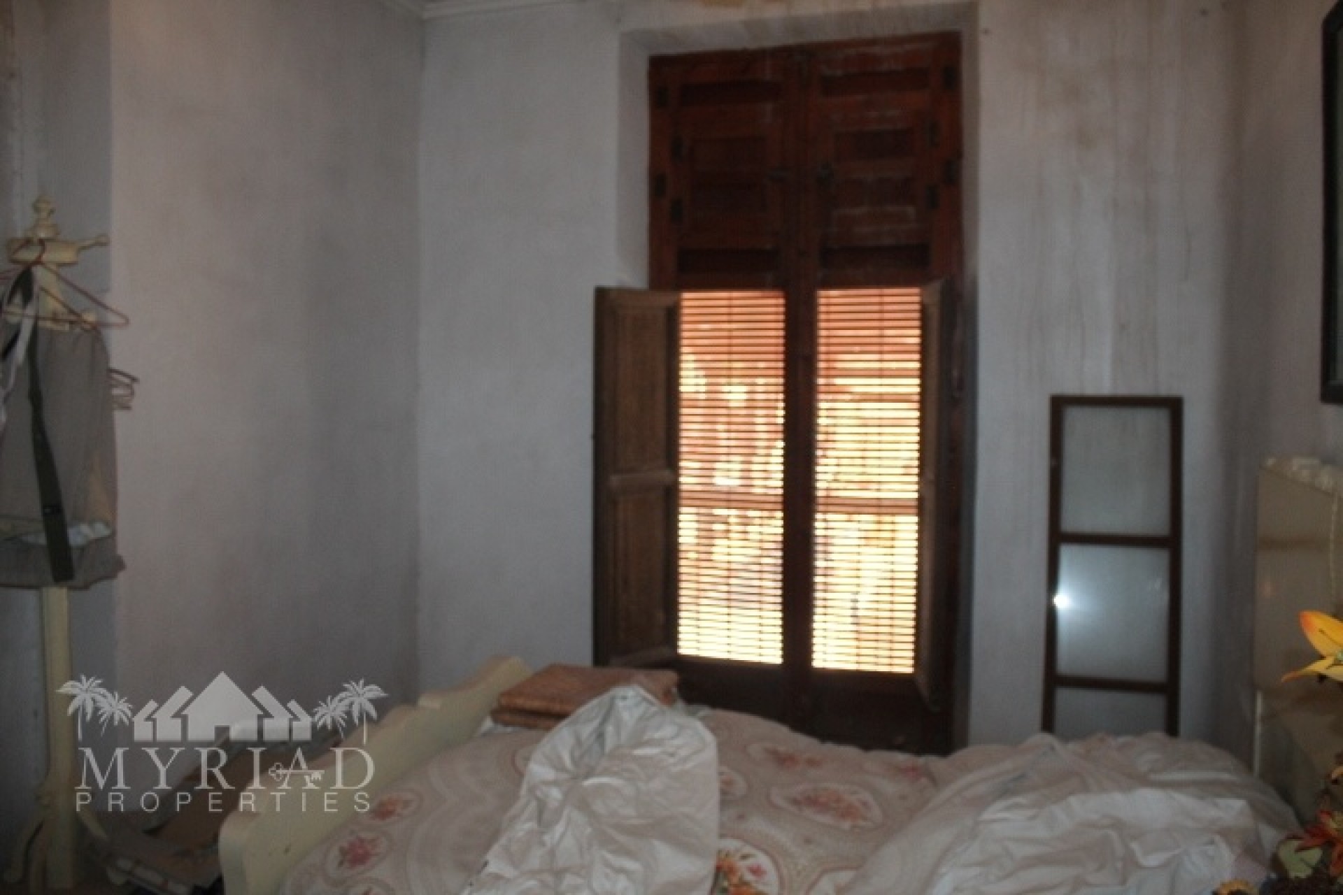 Resale - Townhouse -
Pinoso