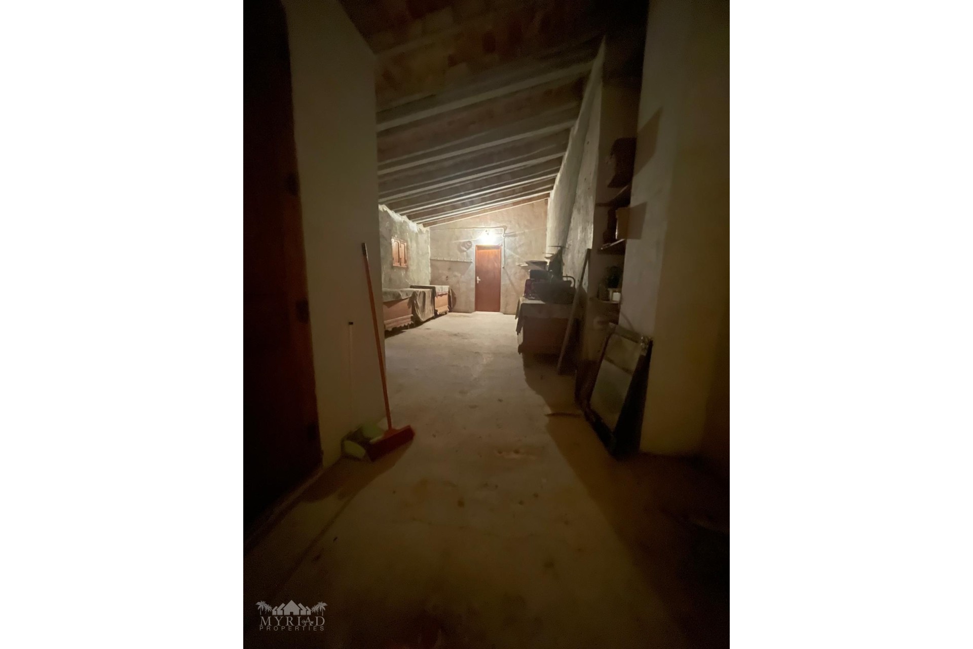Resale - Townhouse -
Pinoso