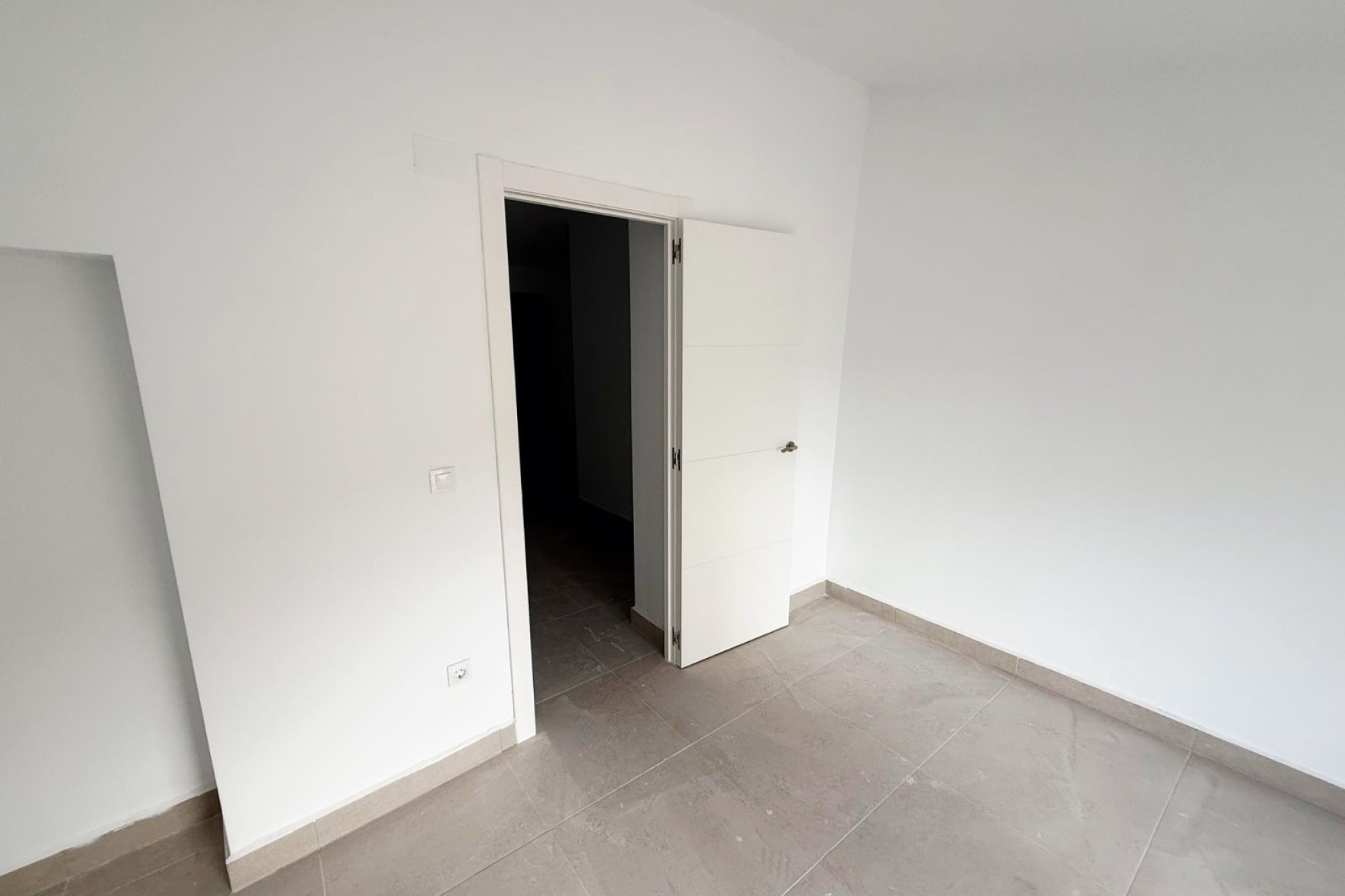 Resale - Townhouse -
Pinoso